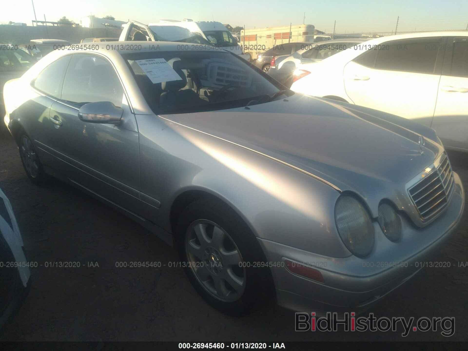 Photo WDBLJ65G72T107999 - MERCEDES-BENZ CLK 2002