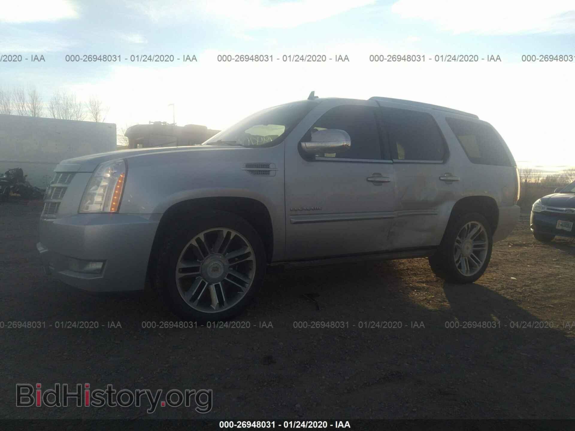 2012 CADILLAC ESCALADE - VIN: 1GYS4CEF4CR307922 - Photo 2
