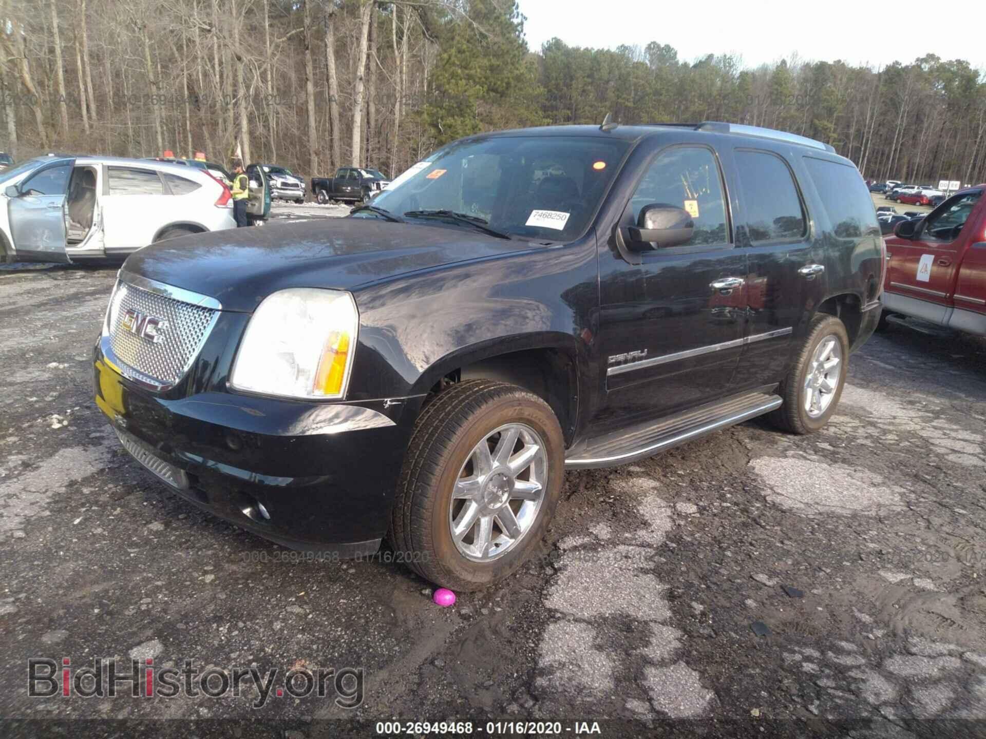 2011 GMC YUKON - VIN: 1GKS1EEF6BR178739 - Фото 2