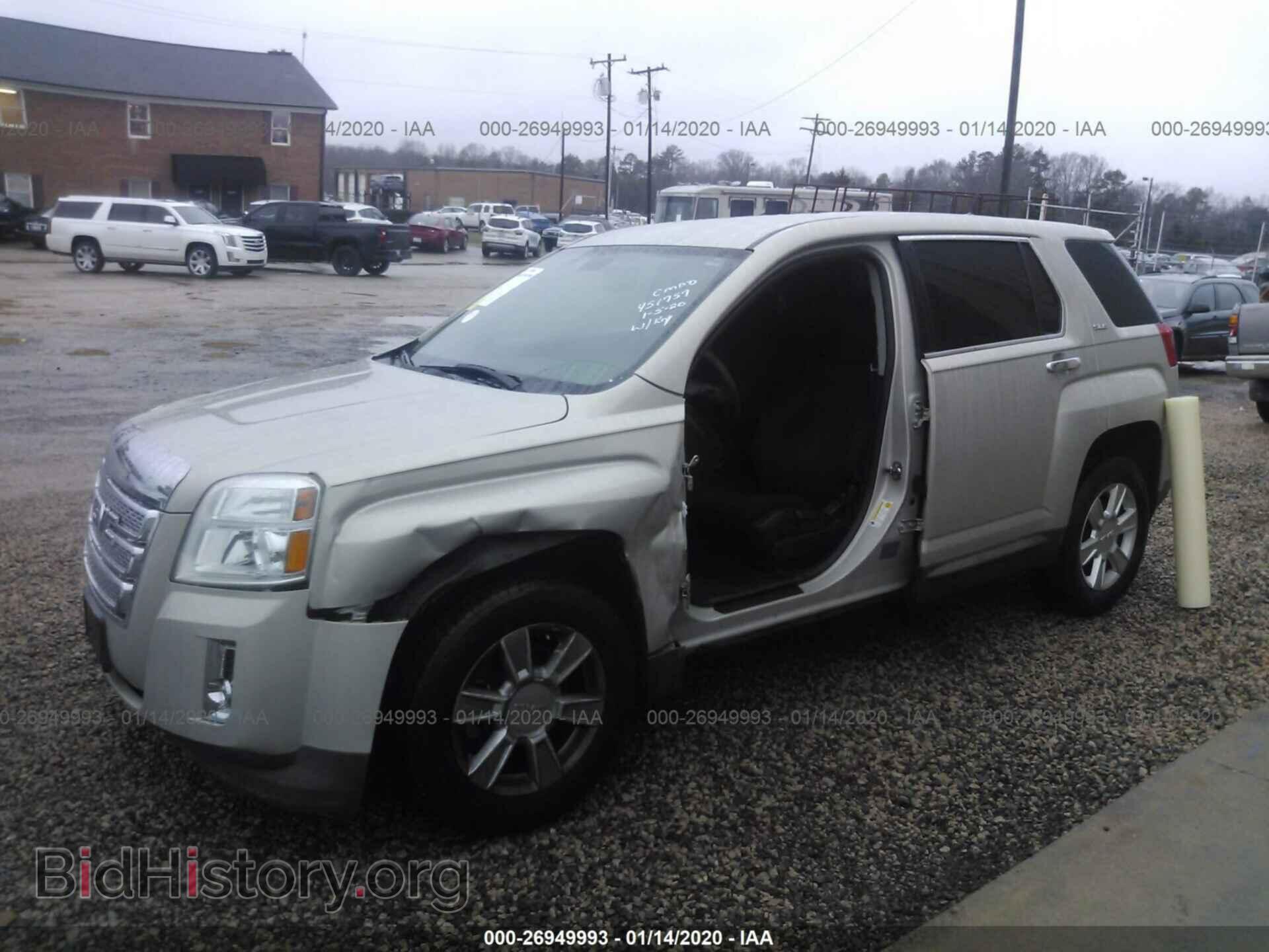 2011 GMC TERRAIN - VIN: 2CTALMEC2B6451757 - Photo 2