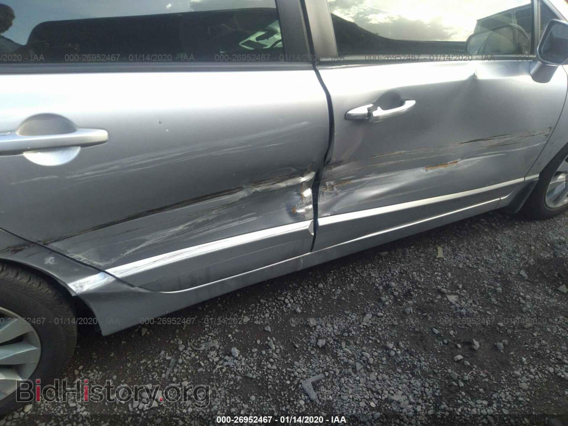 2011 HONDA CIVIC - VIN: 19XFA1F80BE011908 - Фото 6
