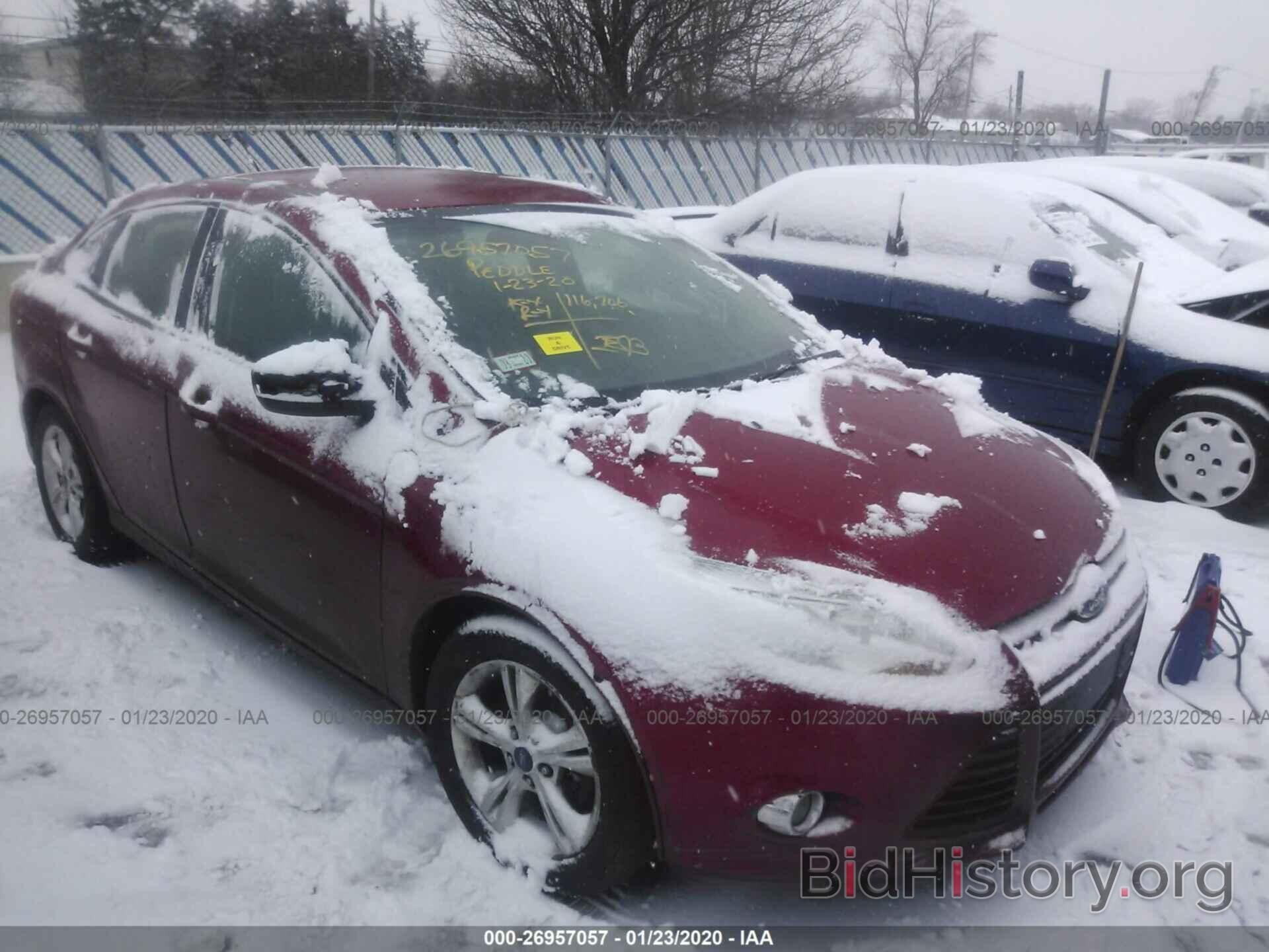 Photo 1FAHP3F24CL266008 - FORD FOCUS 2012