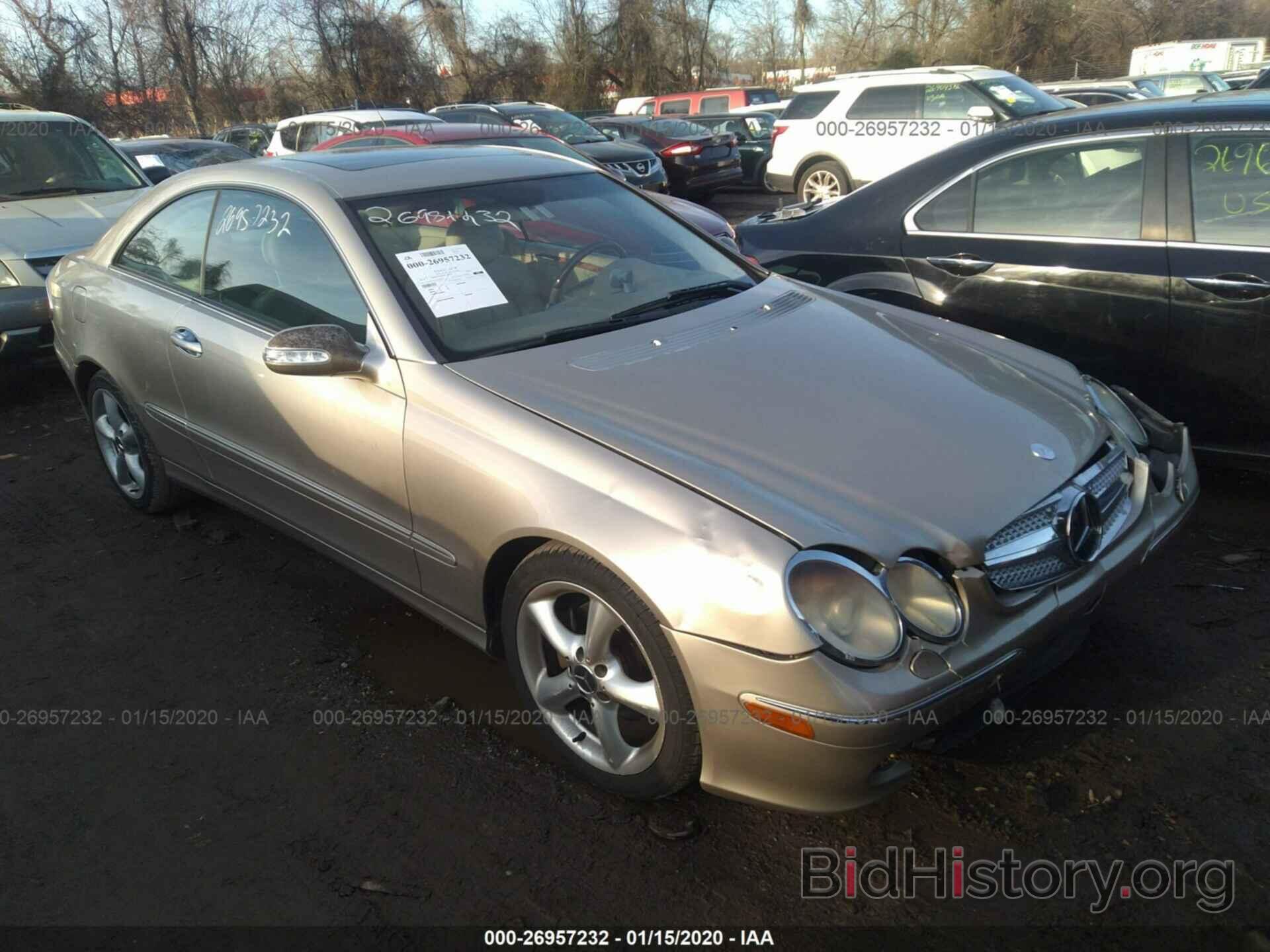 Photo WDBTJ65JX4F086322 - MERCEDES-BENZ CLK 2004