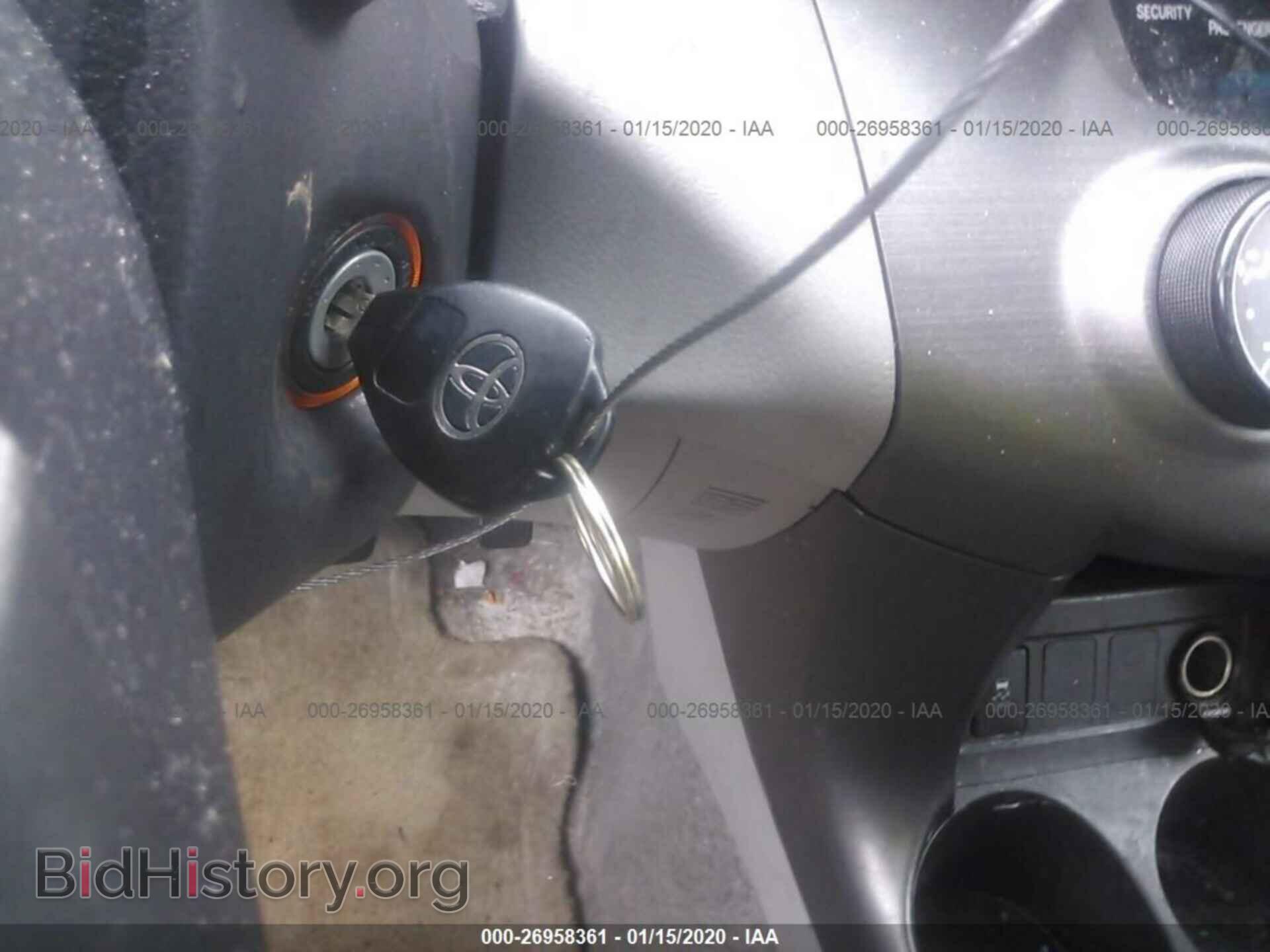2011 TOYOTA RAV4 - VIN: 2T3BF4DV1BW100191 - Фото 11