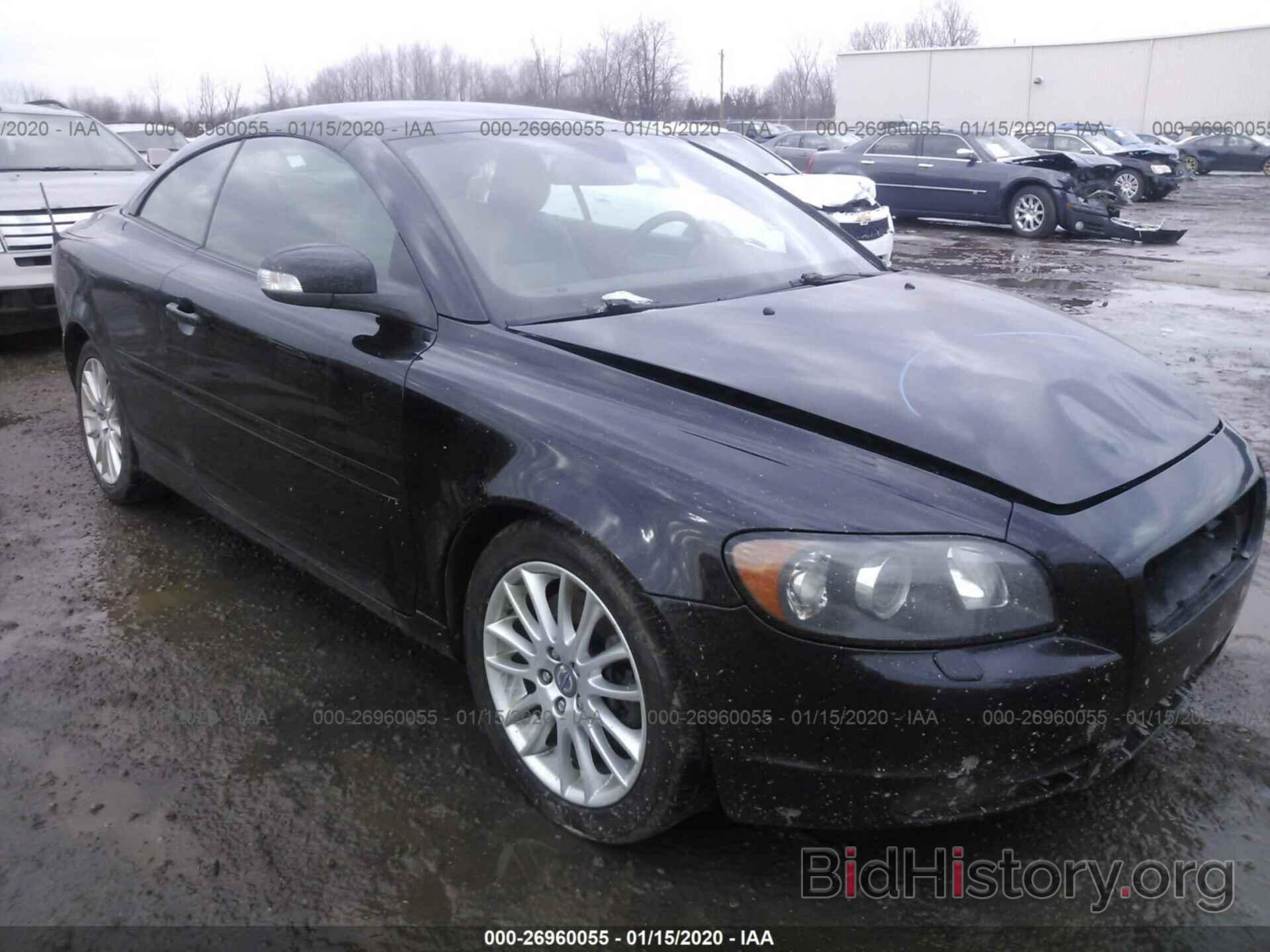 Photo YV1MC67299J072299 - VOLVO C70 2009