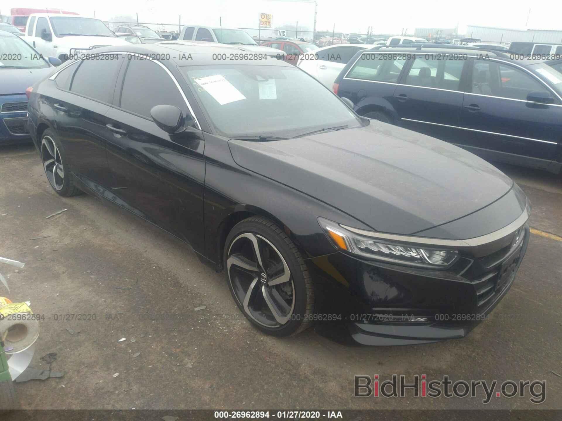 Photo 1HGCV2F3XKA011078 - HONDA ACCORD SEDAN 2019