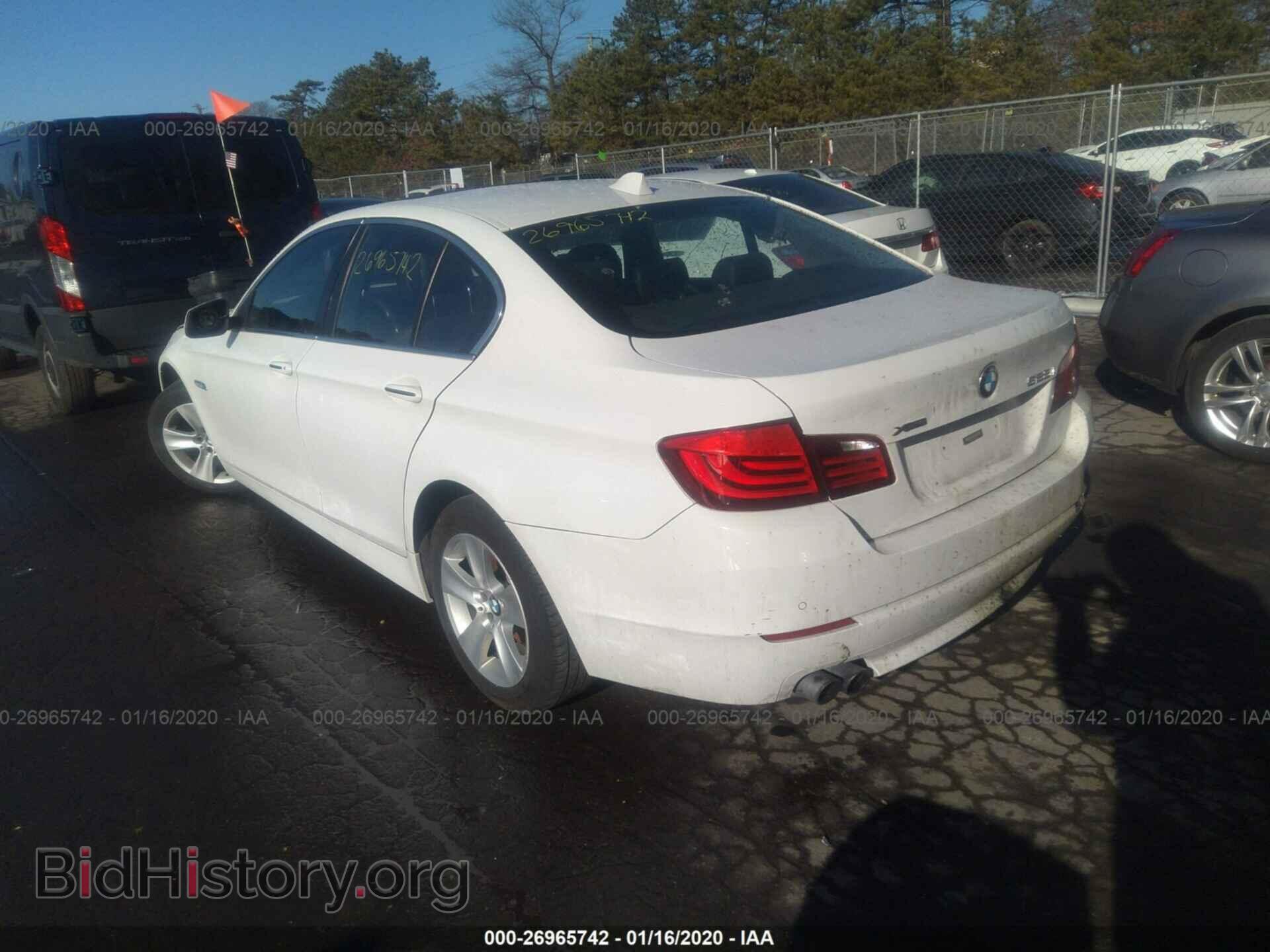 2013 BMW 528 - VIN: WBAXH5C56DD113460 - Фото 3