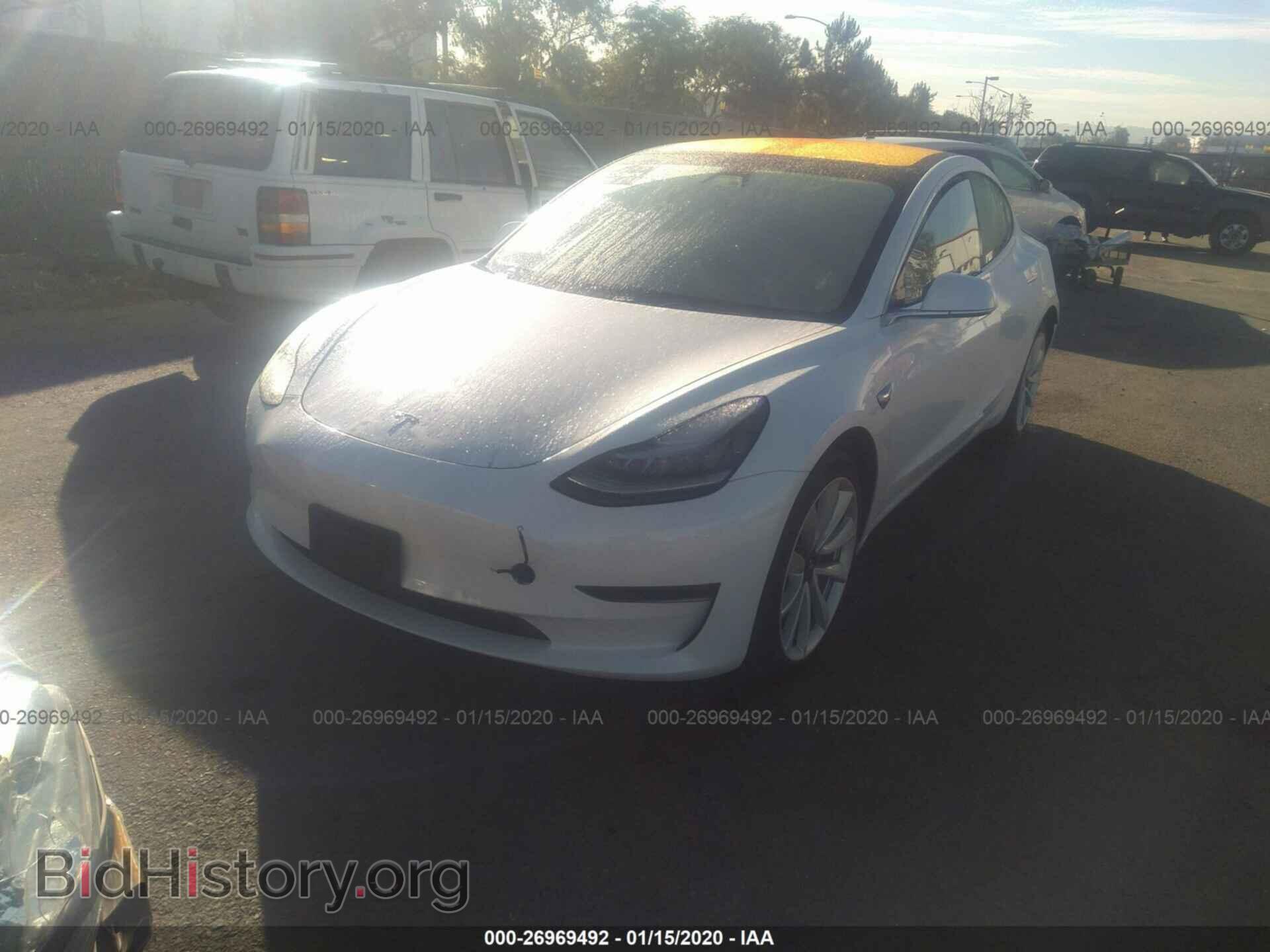 2018 TESLA MODEL 3 - VIN: 5YJ3E1EA6JF186510 - Photo 2