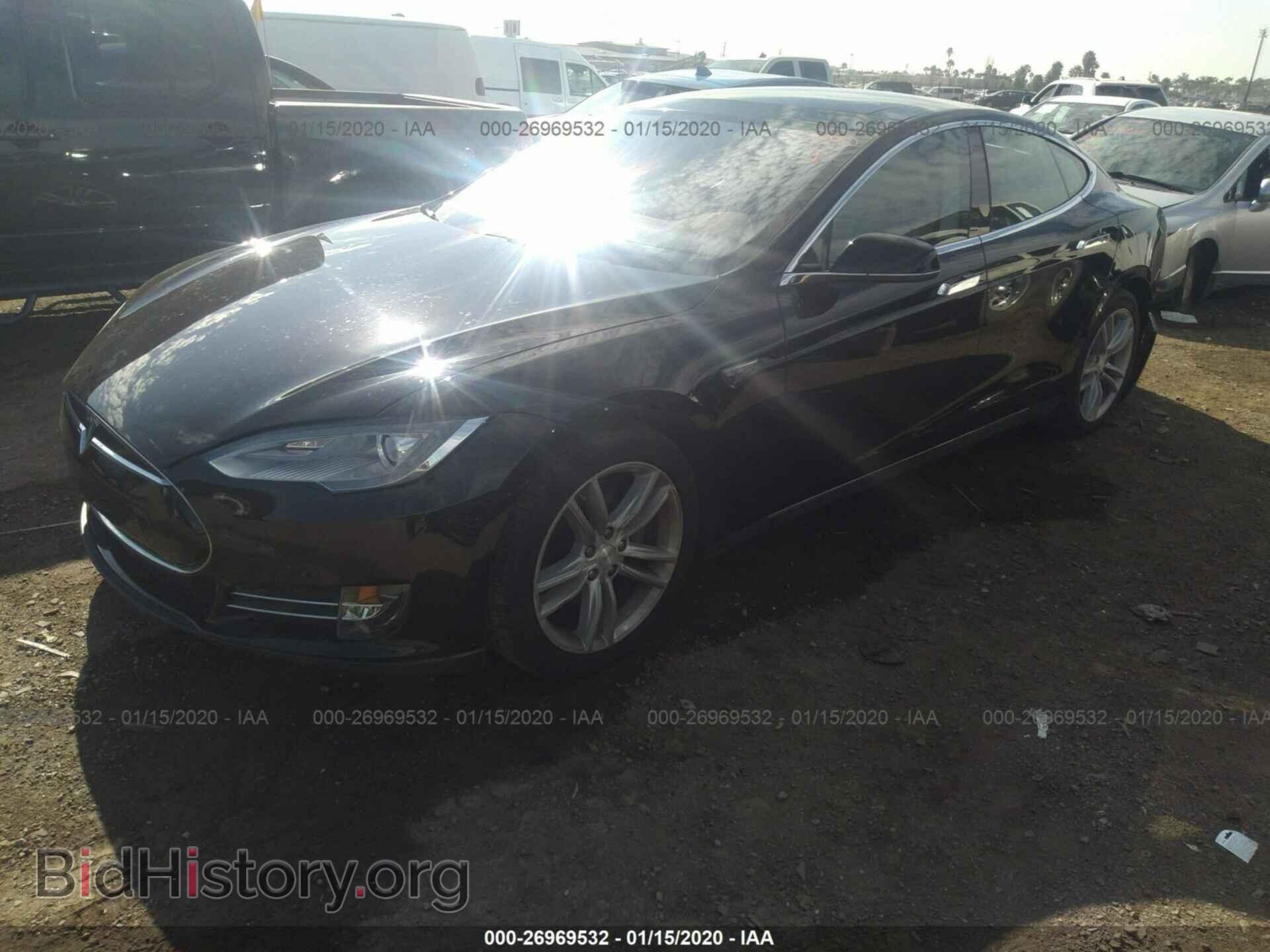 2015 TESLA MODEL S - VIN: 5YJSA1E27FF116151 - Photo 2