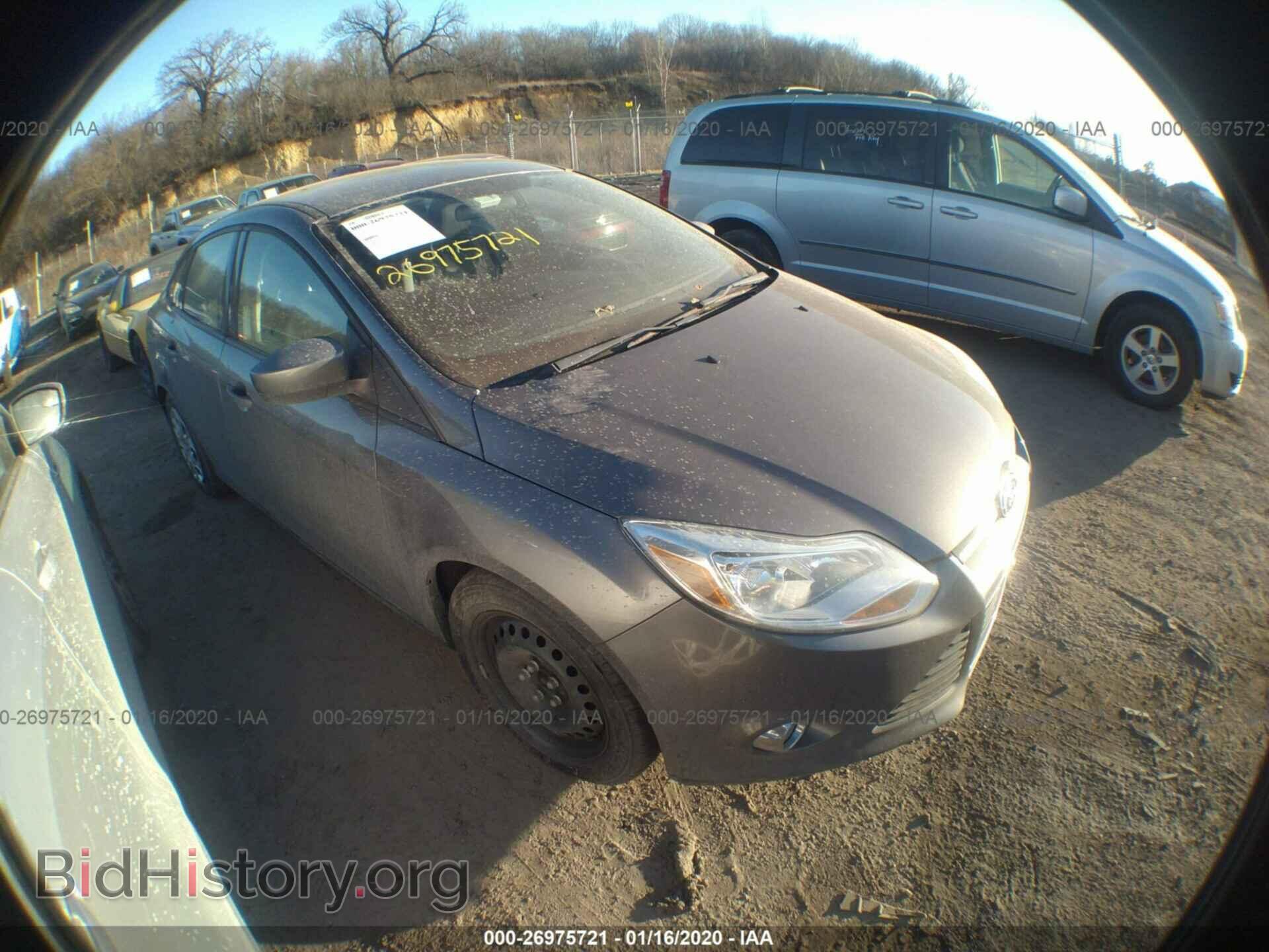 Фотография 1FAHP3F21CL106135 - FORD FOCUS 2012
