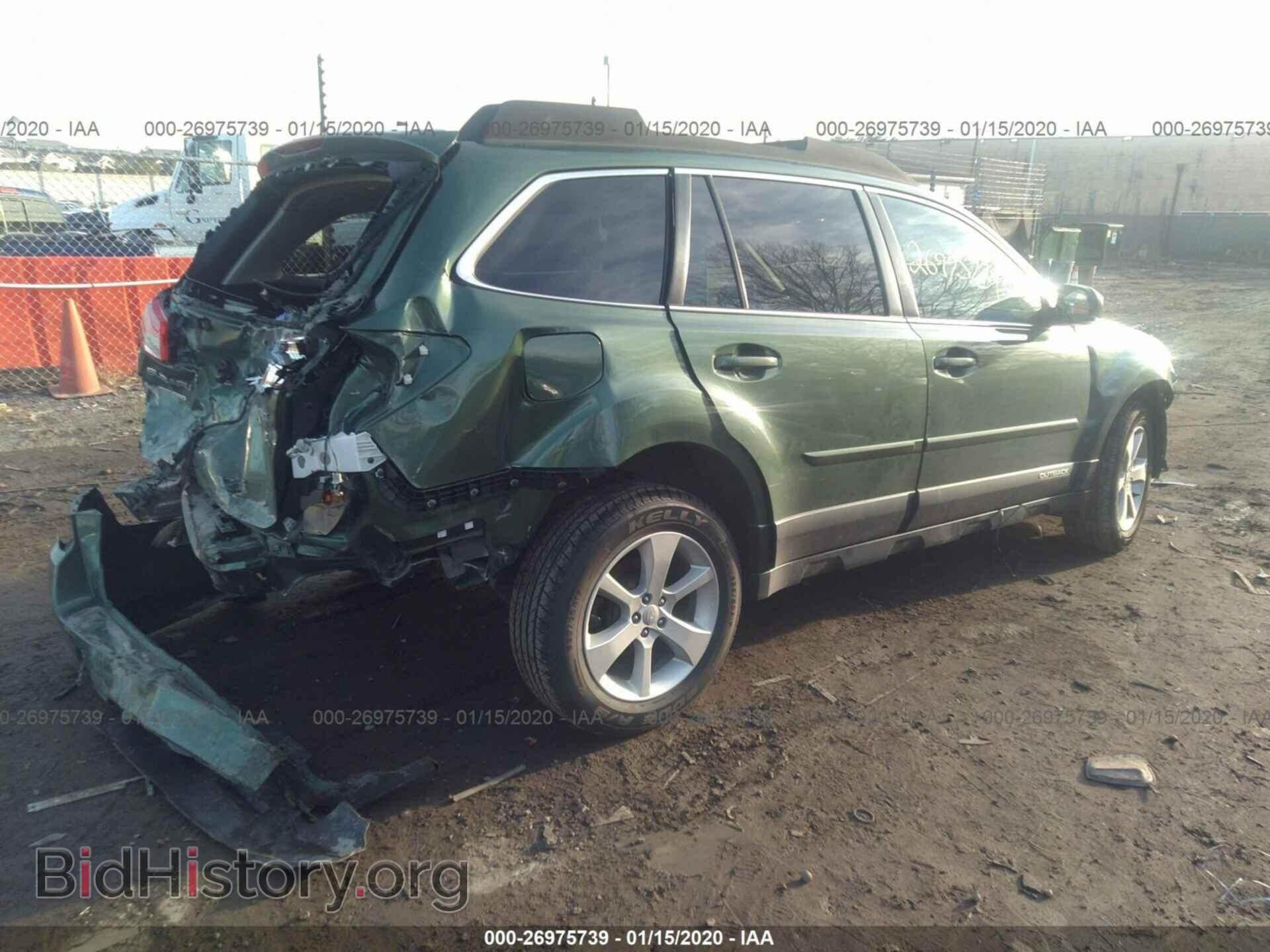 2014 SUBARU OUTBACK - VIN: 4S4BRBDC4E3243827 - Photo 4