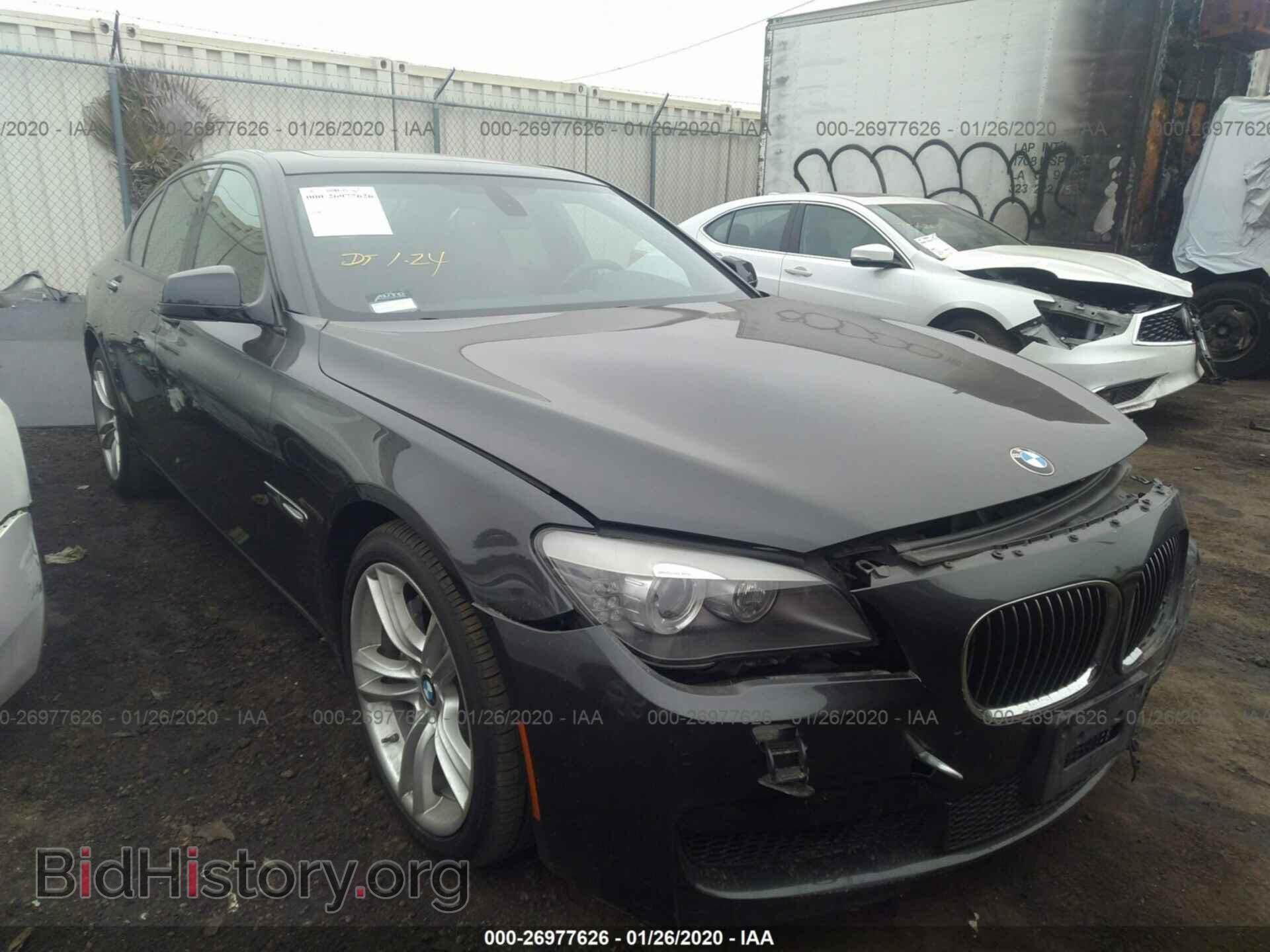 Photo WBAKA8C56CDS99774 - BMW 750 2012