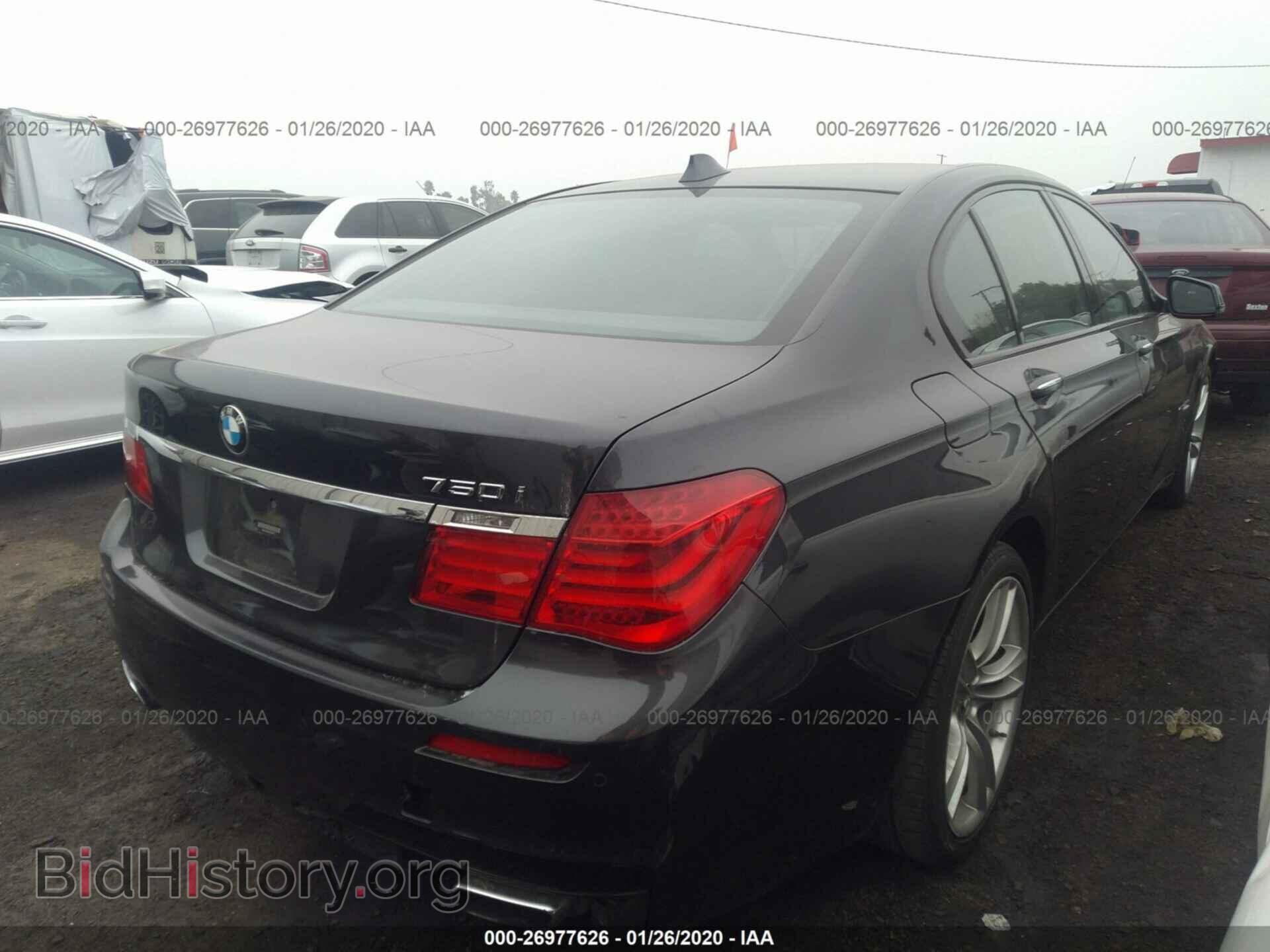2012 BMW 750 - VIN: WBAKA8C56CDS99774 - Фото 4