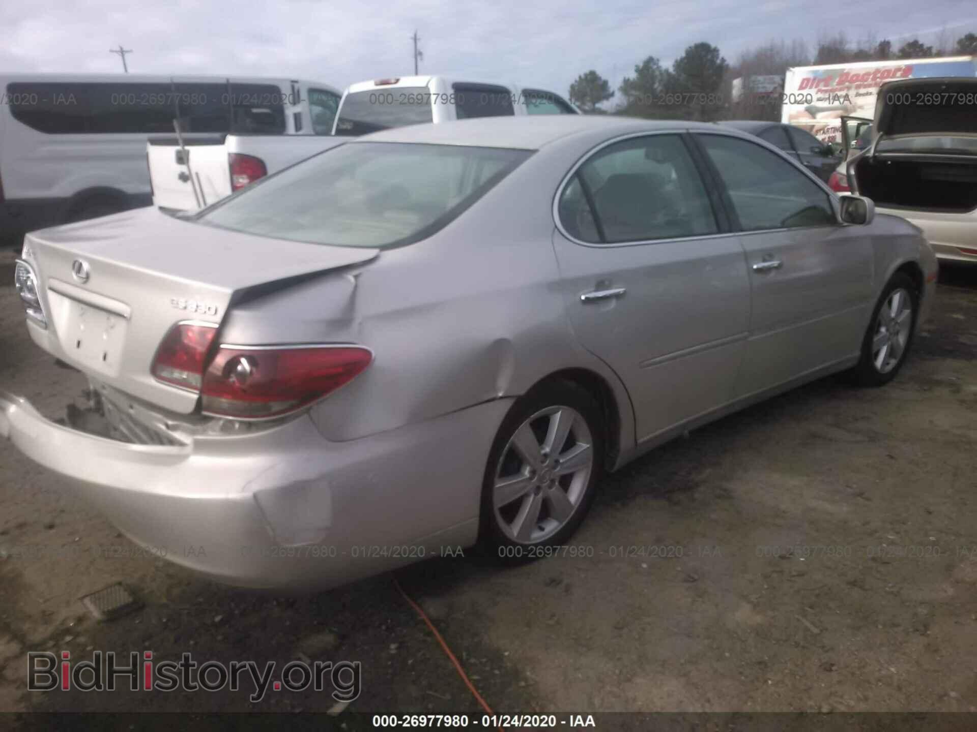 2005 LEXUS ES - VIN: JTHBA30G355124003 - Photo 4