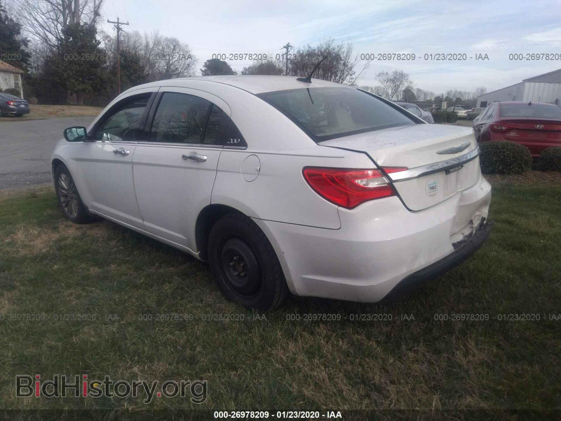 2012 CHRYSLER 200 - VIN: 1C3CCBCB3CN306652 - Фото 3