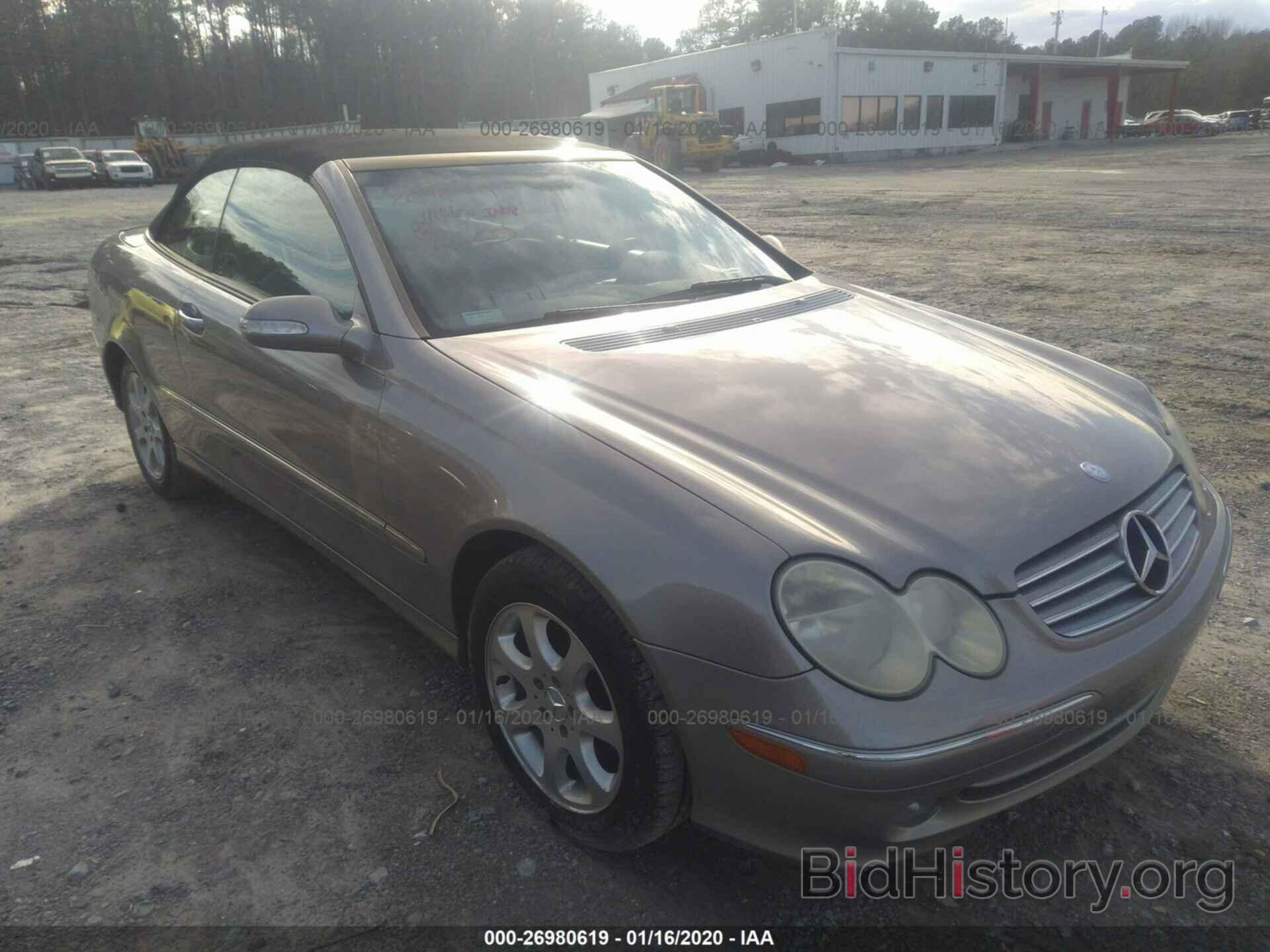 Photo WDBTK65G14T014833 - MERCEDES-BENZ CLK 2004