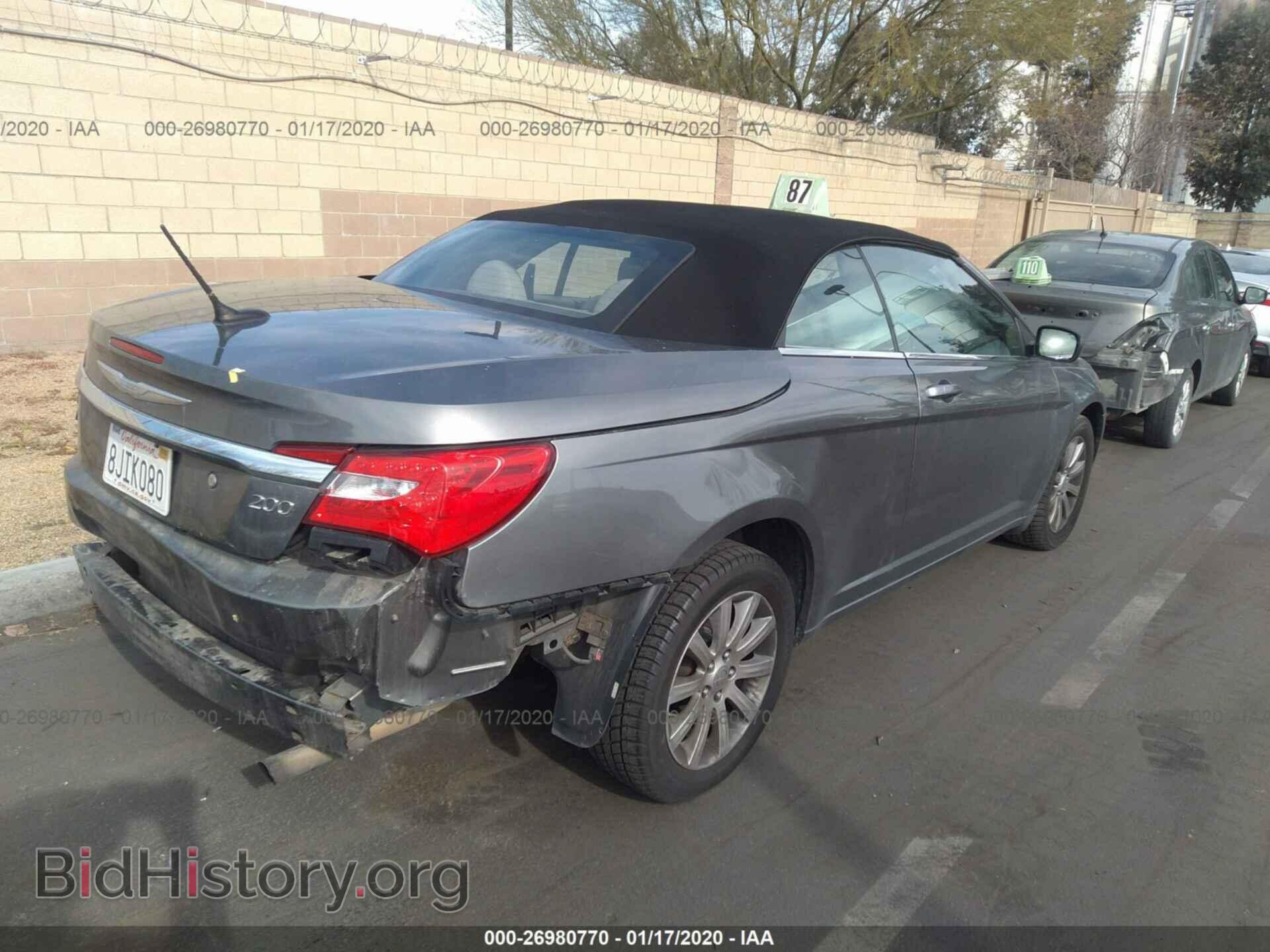 2013 CHRYSLER 200 - VIN: 1C3BCBEB4DN511343 - Photo 4