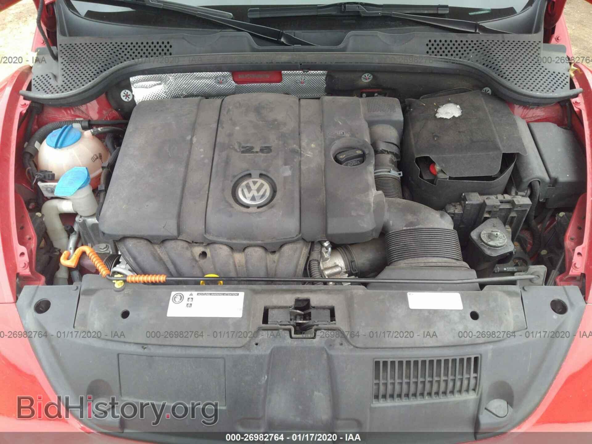 2014 VOLKSWAGEN BEETLE - VIN: 3VWJP7AT8EM631730 - Фото 10