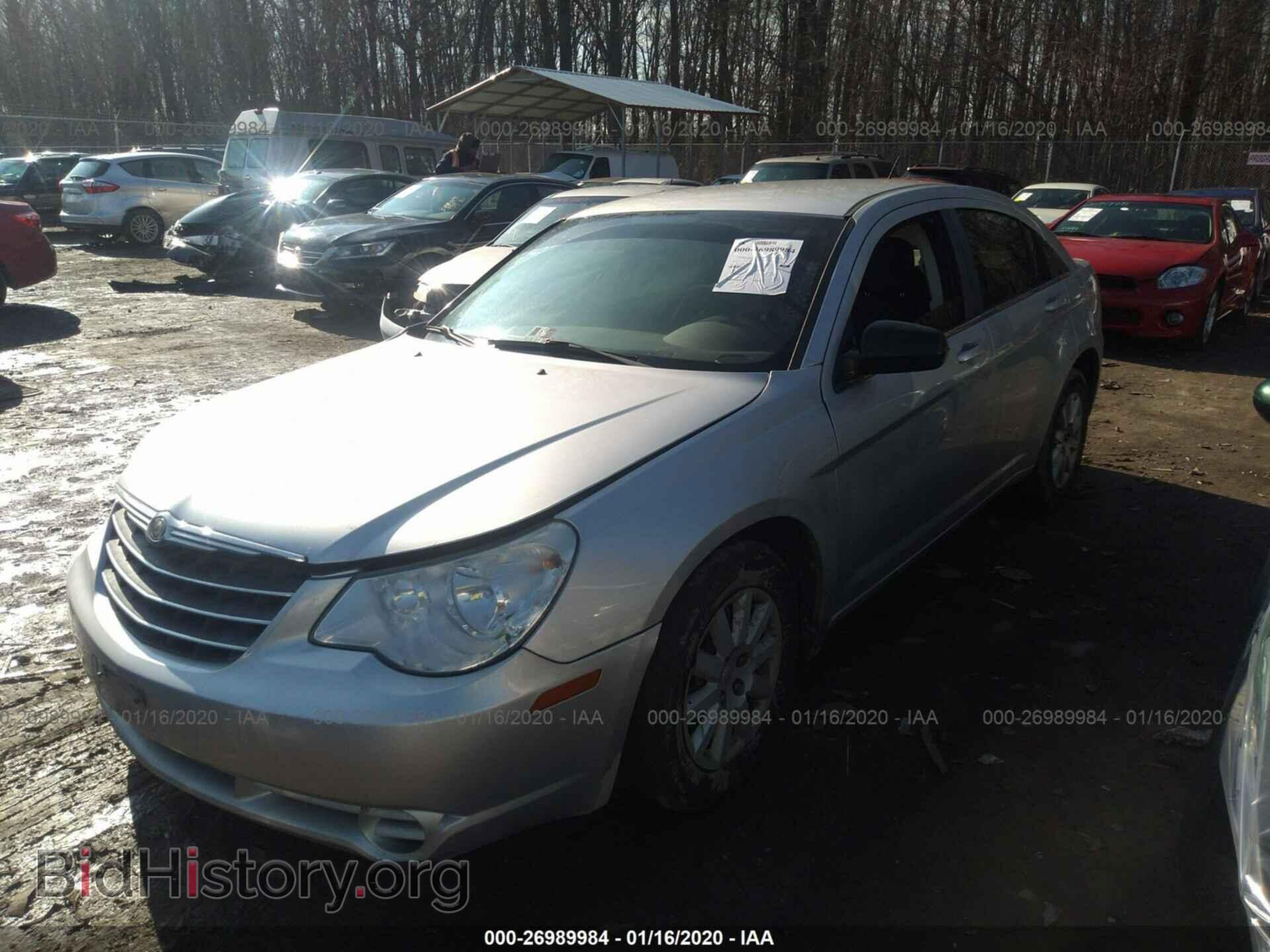 2010 CHRYSLER SEBRING - VIN: 1C3CC4FB2AN190977 - Фото 2
