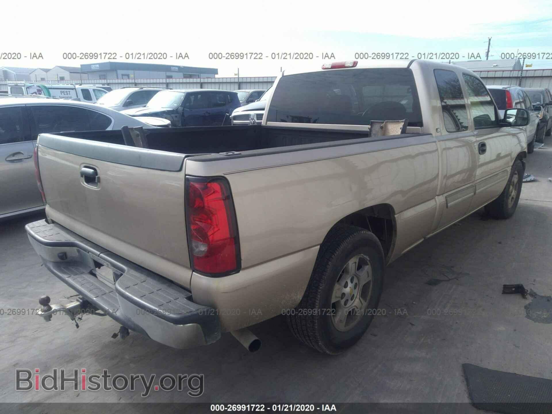 2005 CHEVROLET SILVERADO 1500 - VIN: 2GCEC19V451293656 - Фото 4