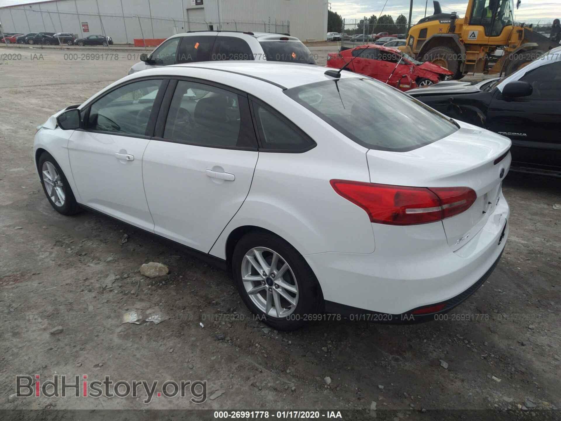 2016 FORD FOCUS - VIN: 1FADP3F2XGL276417 - Фото 3