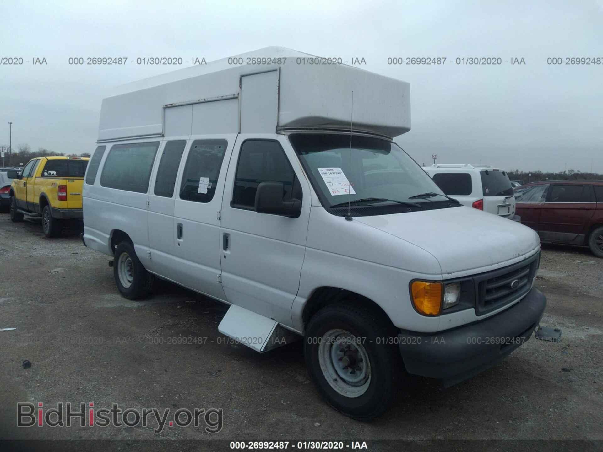 Photo 1FBSS31L73HA85975 - FORD ECONOLINE 2003