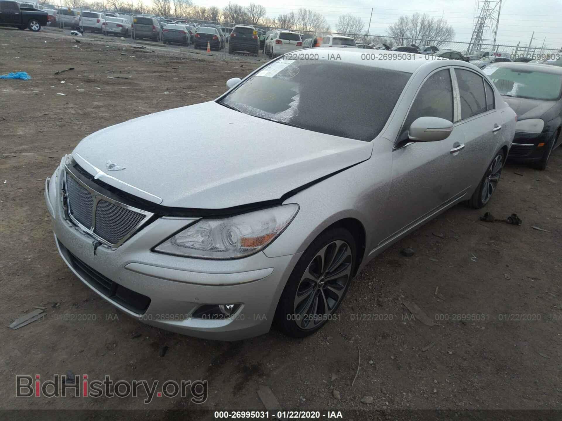 2011 HYUNDAI GENESIS - VIN: KMHGC4DF0BU118021 - Фото 2