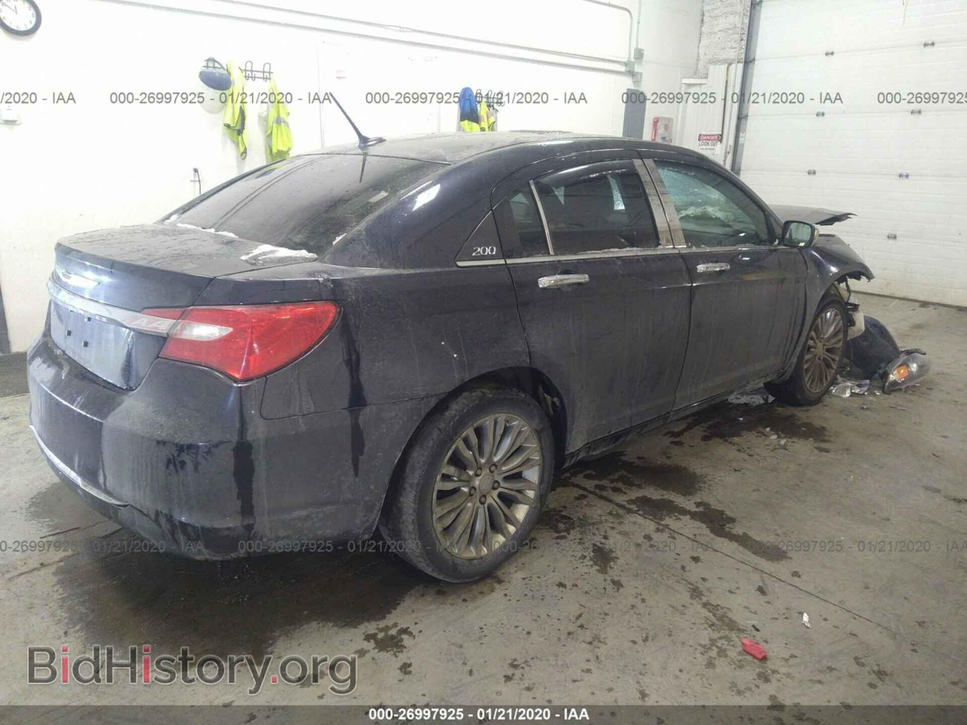 2012 CHRYSLER 200 - VIN: 1C3CCBCB5CN137475 - Photo 4