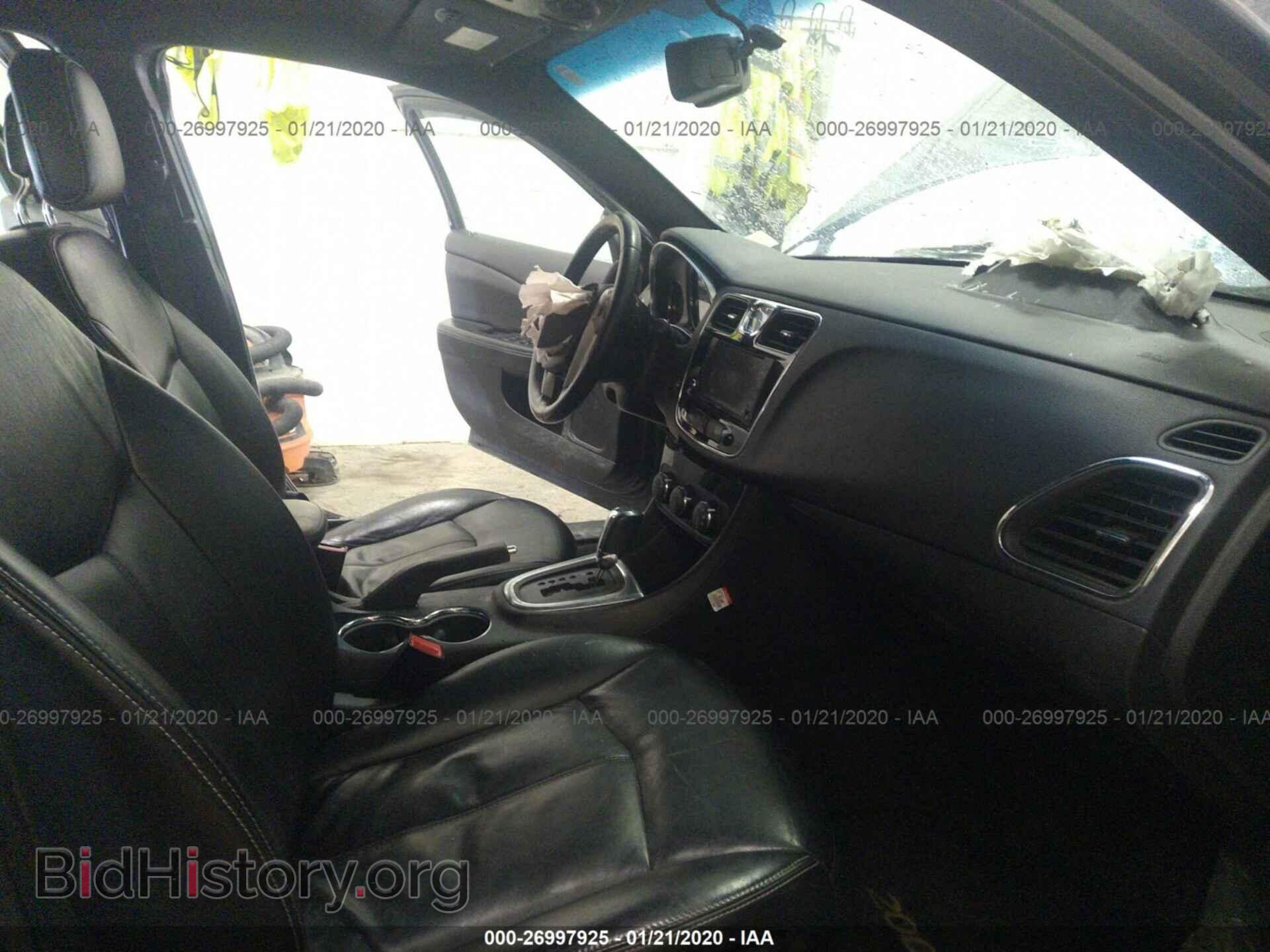 2012 CHRYSLER 200 - VIN: 1C3CCBCB5CN137475 - Photo 5