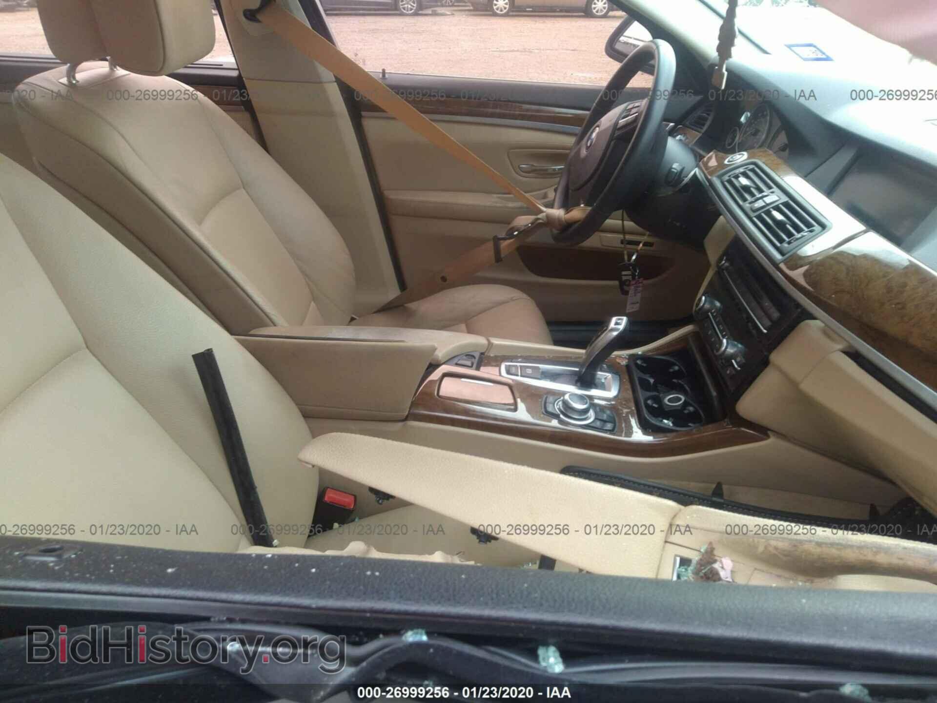 2011 BMW 528 - VIN: WBAFR1C5XBC744636 - Фото 5