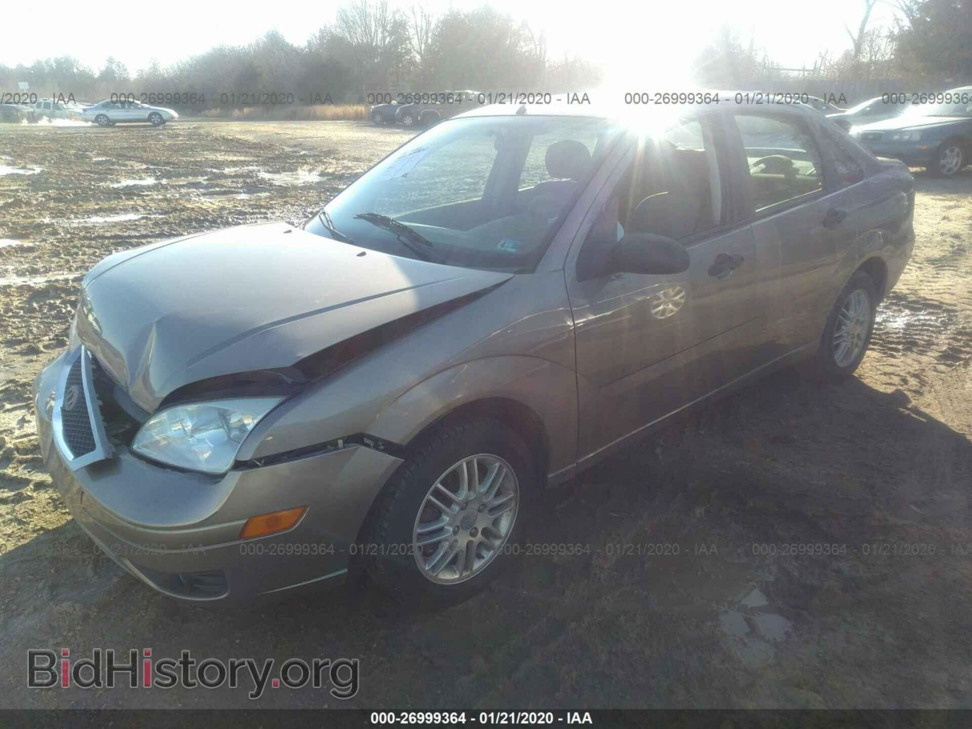 2005 FORD FOCUS - VIN: 1FAFP34N25W215709 - Фото 2