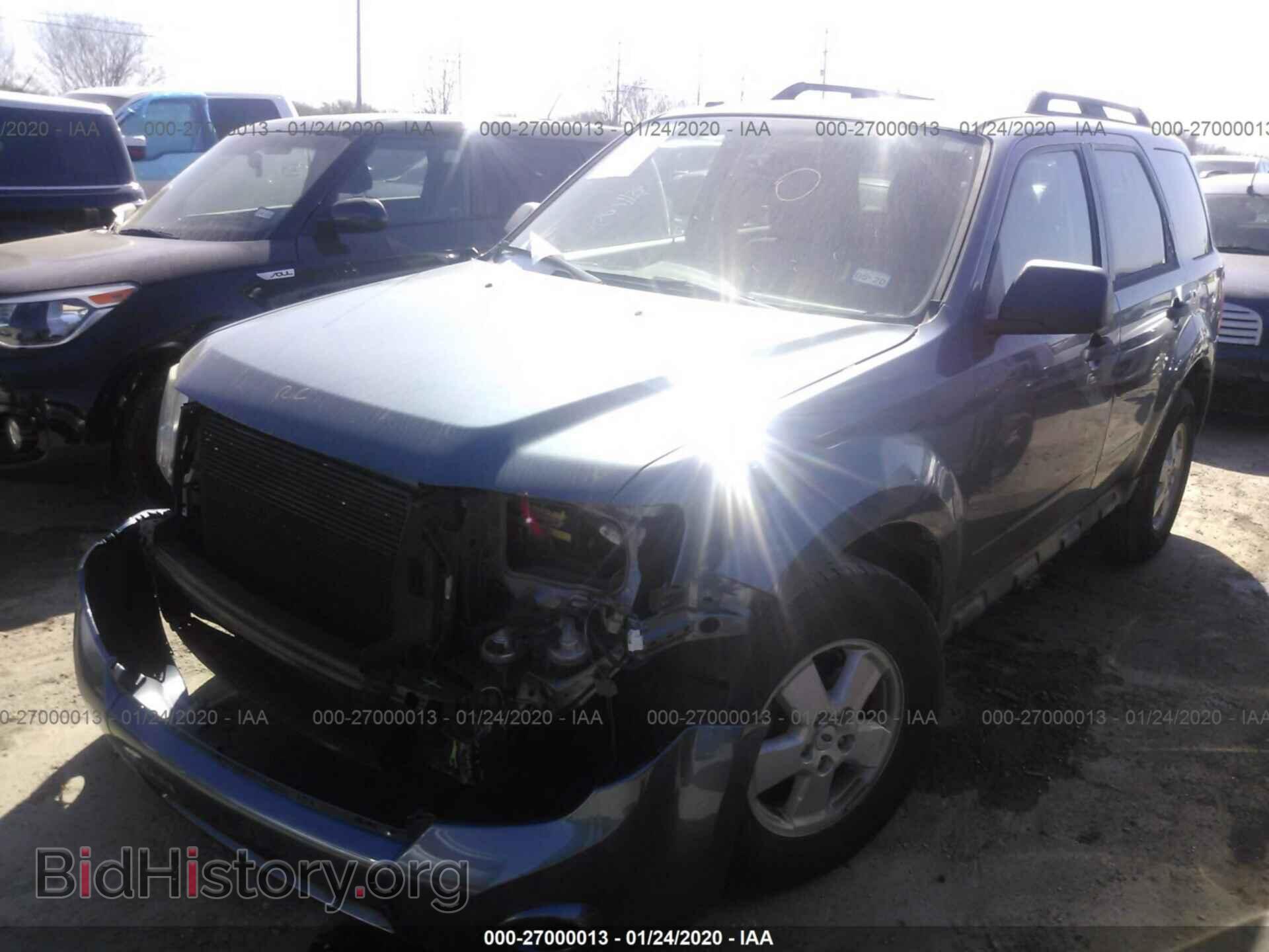 2011 FORD ESCAPE - VIN: 1FMCU0D74BKB23599 - Фото 2