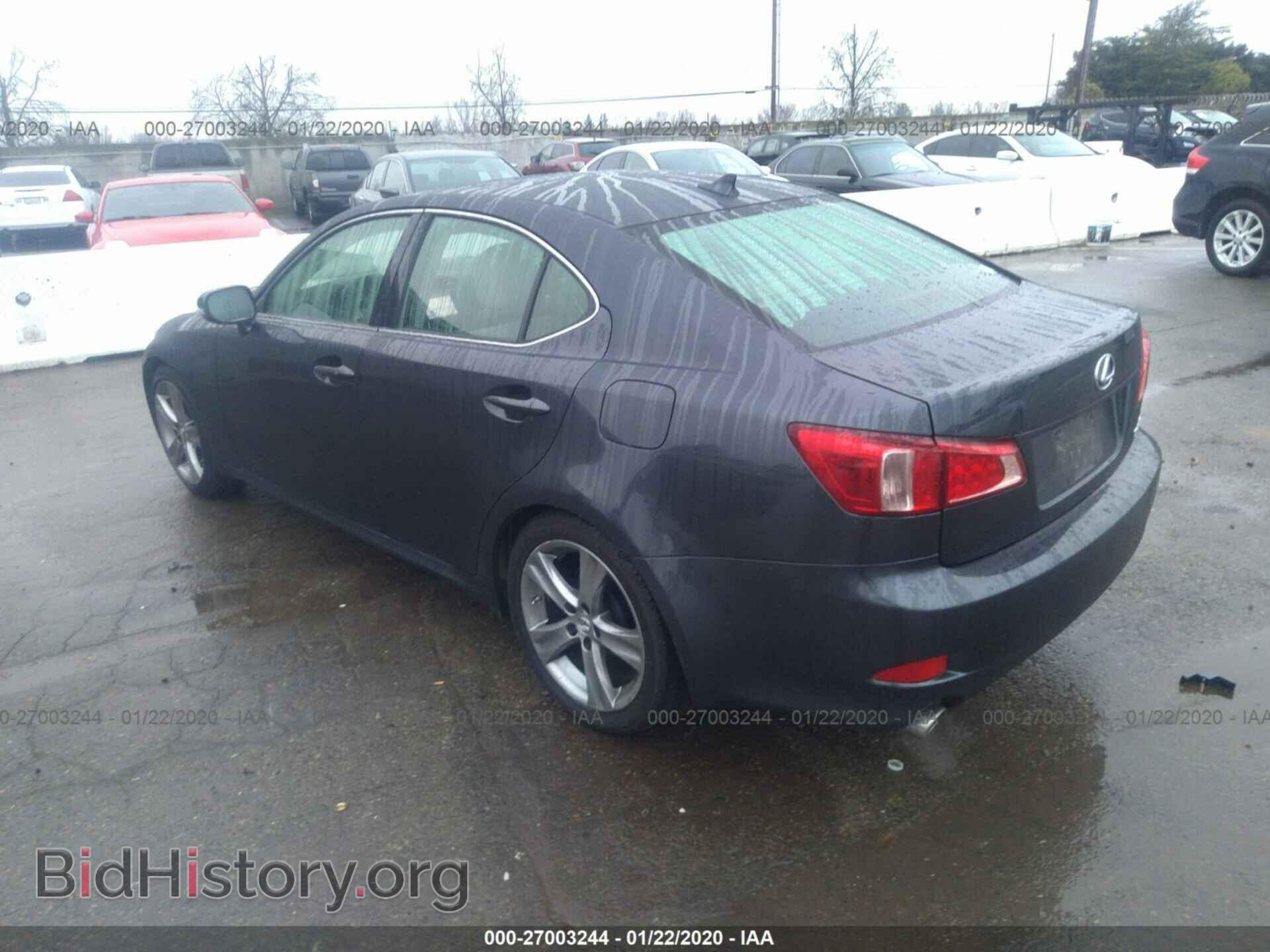 2011 LEXUS IS - VIN: JTHBF5C20B2101739 - Фото 3
