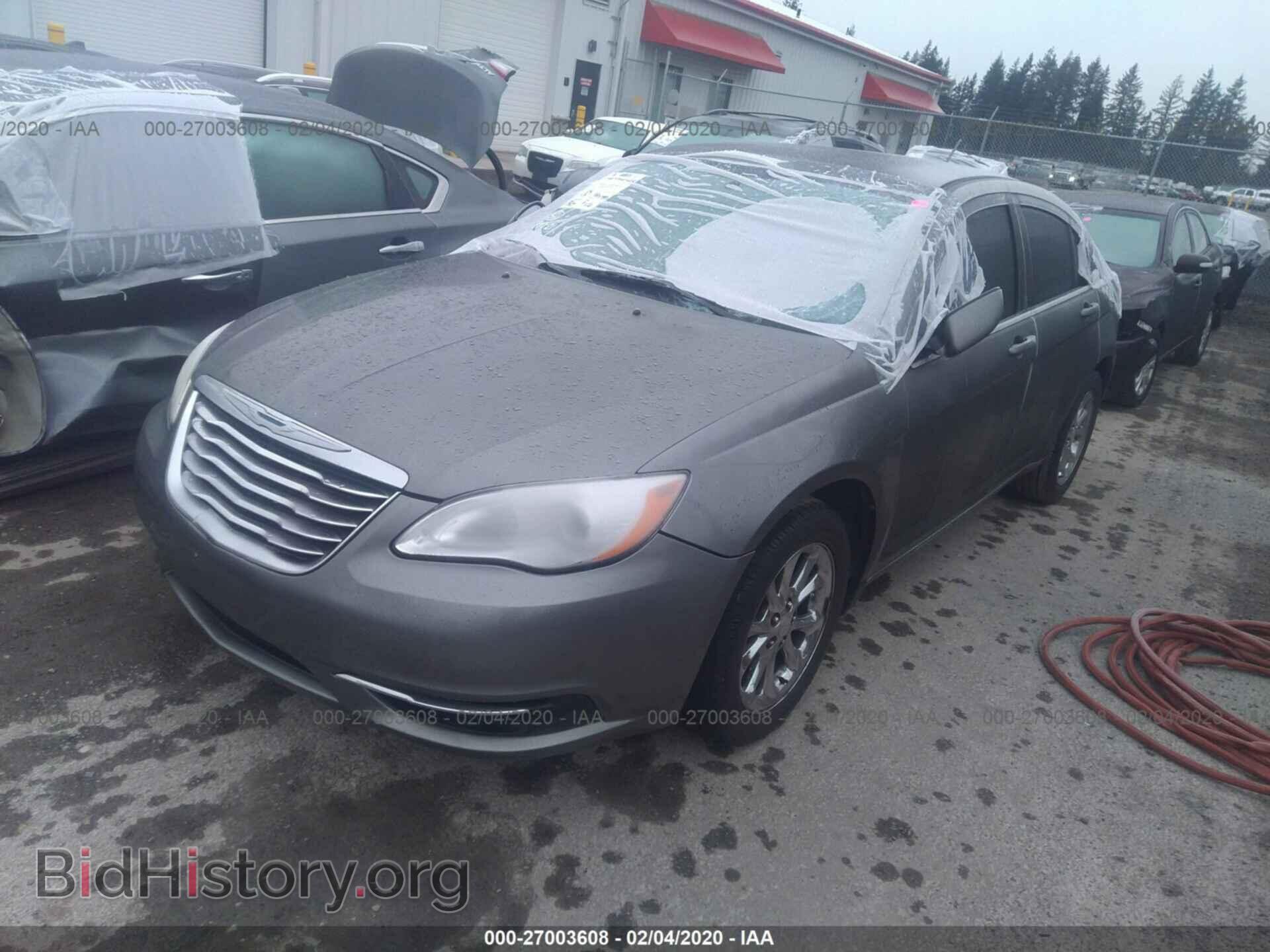 2013 CHRYSLER 200 - VIN: 1C3CCBBB3DN615430 - Фото 2