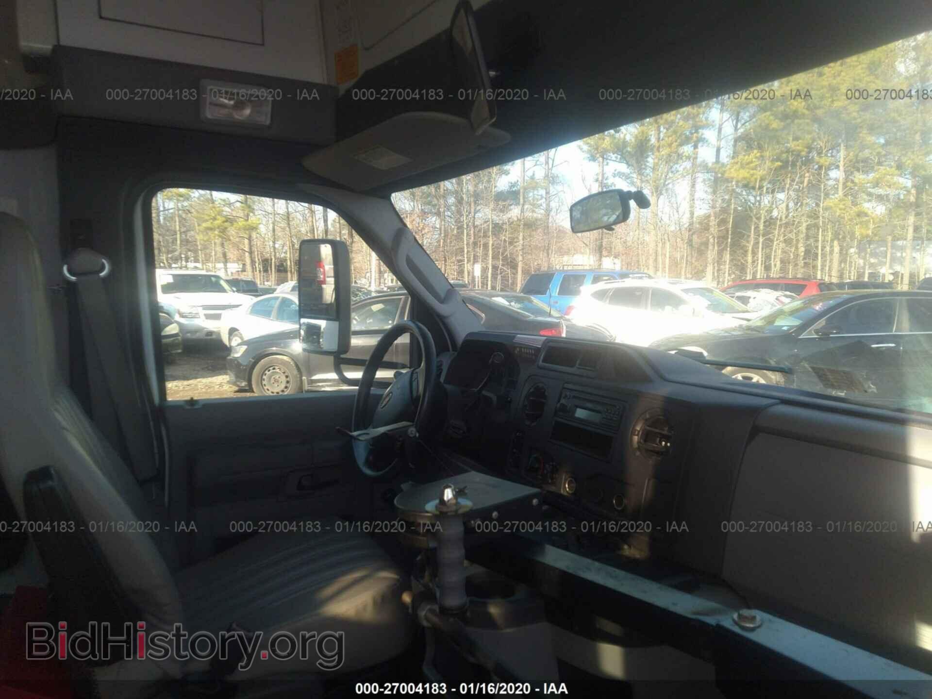 2011 FORD ECONOLINE - VIN: 1FDFE4FS4BDA68563 - Фото 5