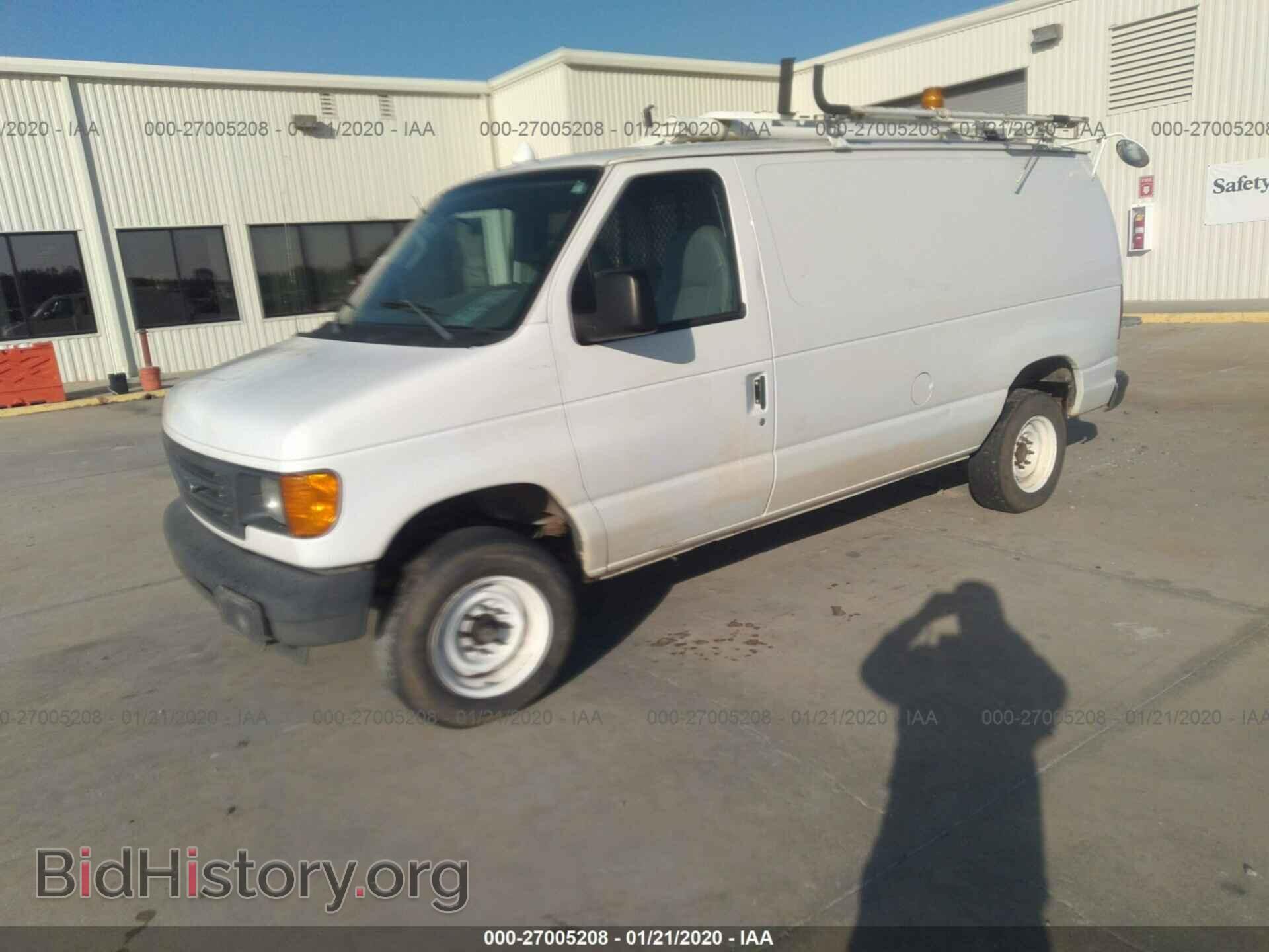2004 FORD ECONOLINE - VIN: 1FTNE24L74HB44823 - Photo 2