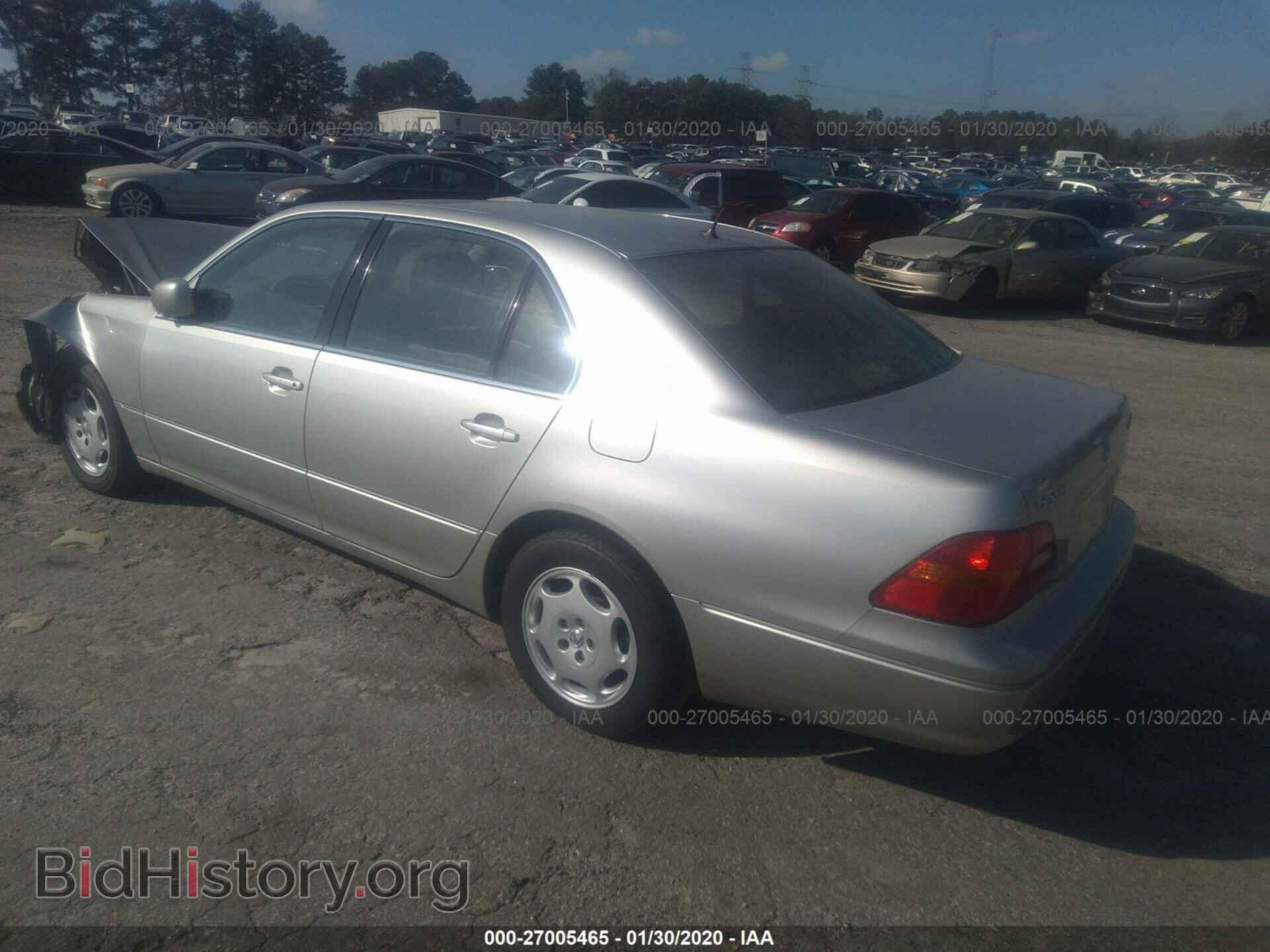 2001 LEXUS LS - VIN: JTHBN30F410008263 - Photo 3