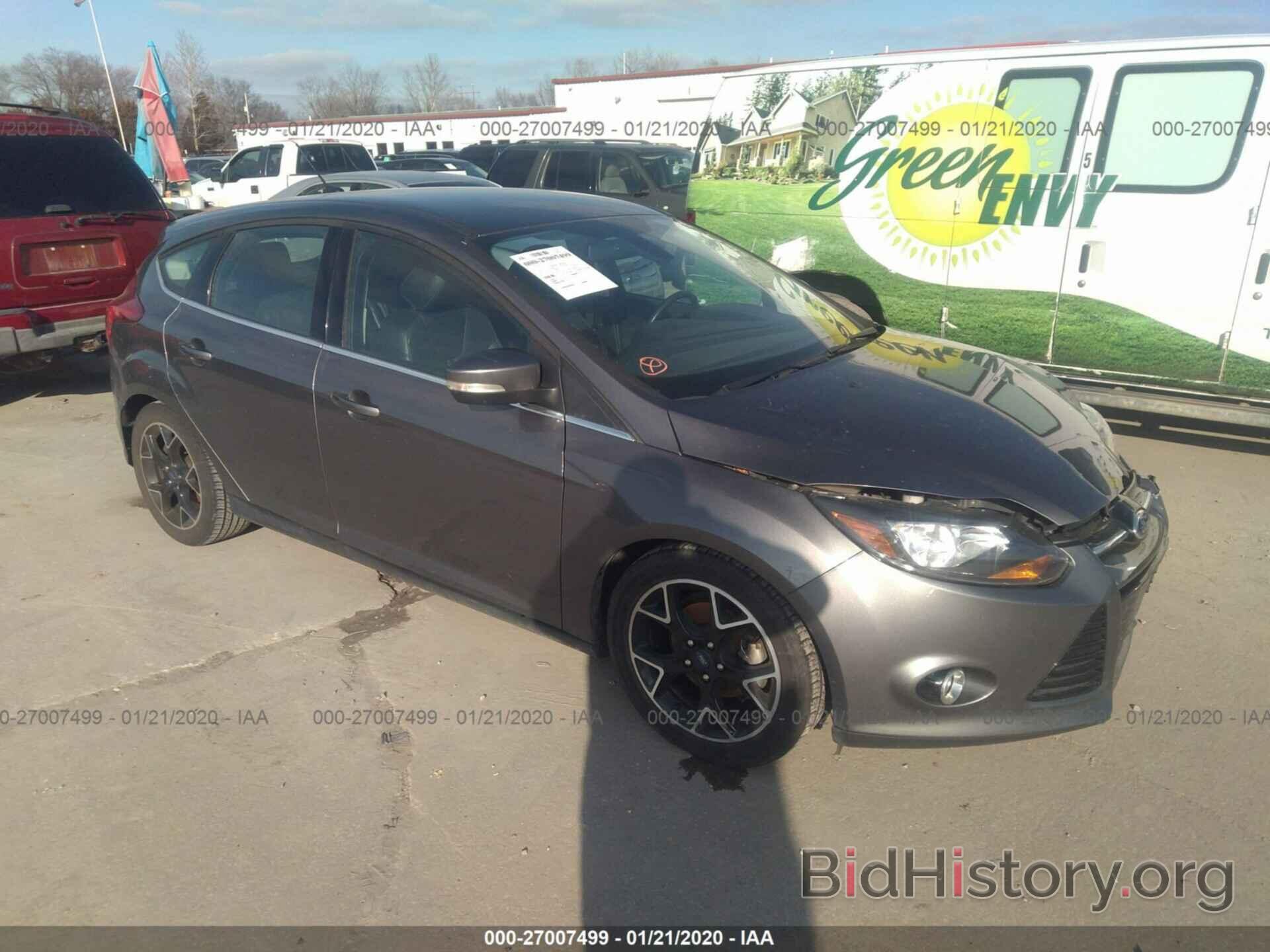 Photo 1FAHP3N24CL422615 - FORD FOCUS 2012