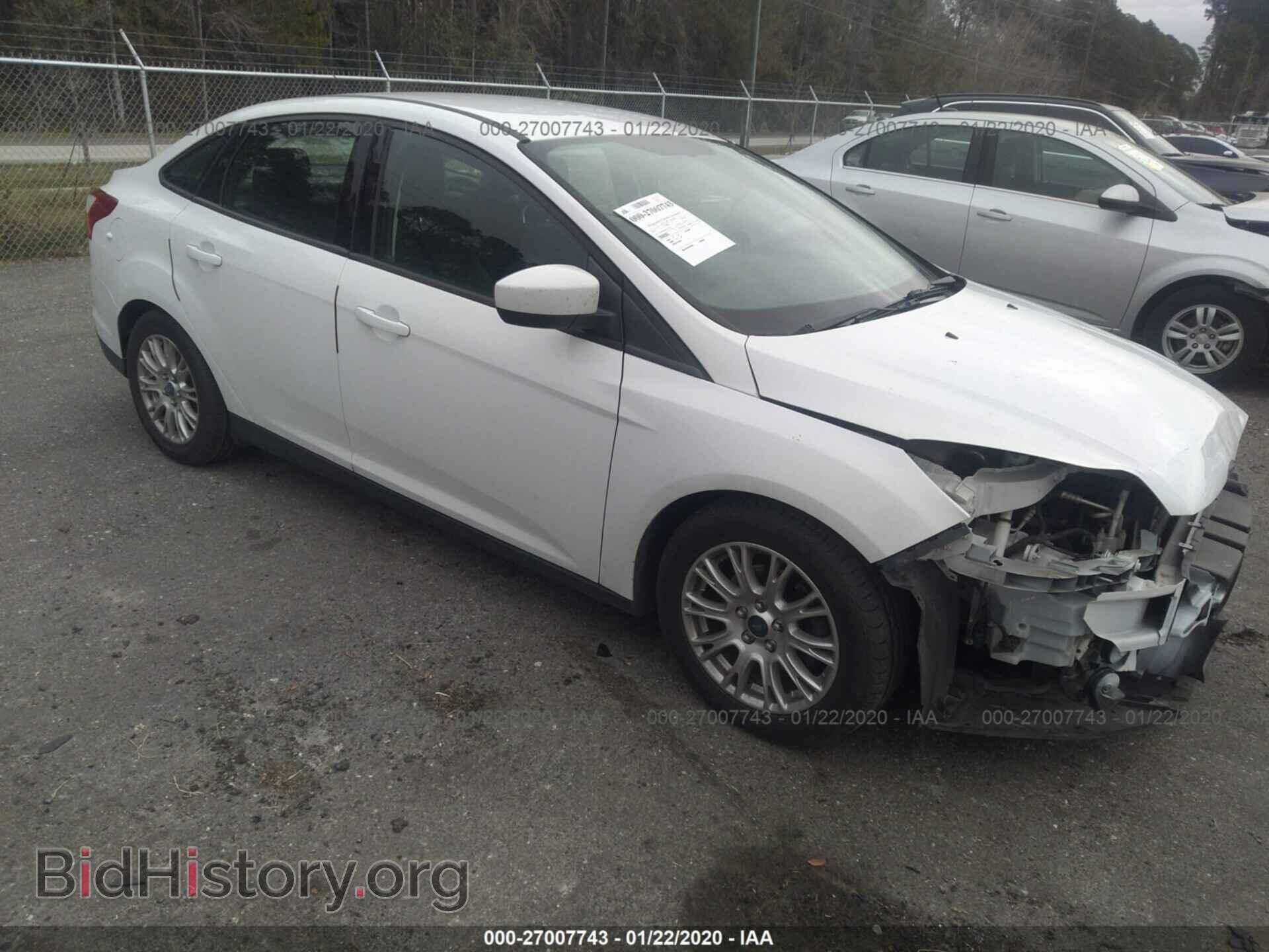 Photo 1FAHP3F28CL333161 - FORD FOCUS 2012