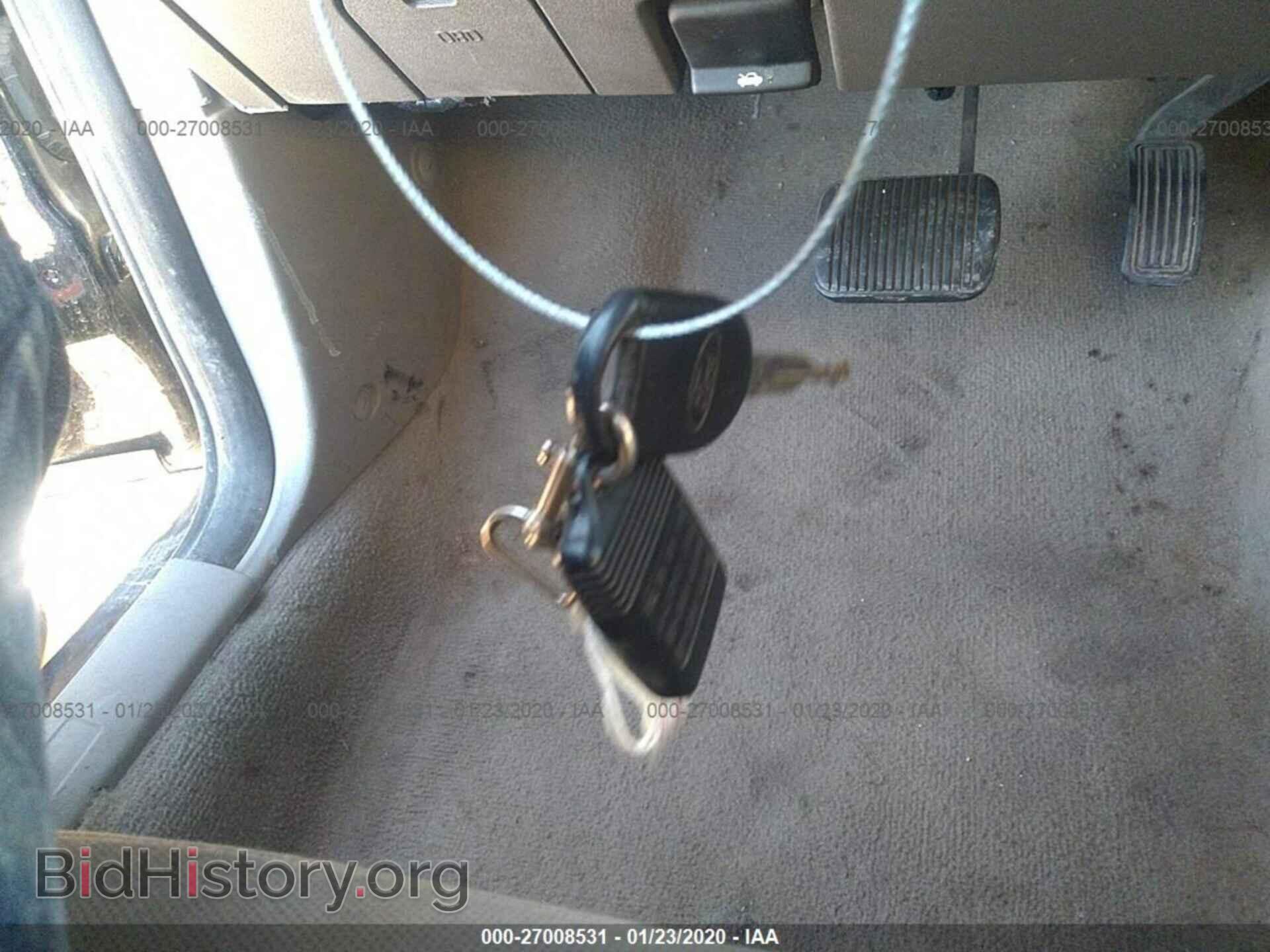 2008 FORD FOCUS - VIN: 1FAHP33N68W102733 - Фото 11