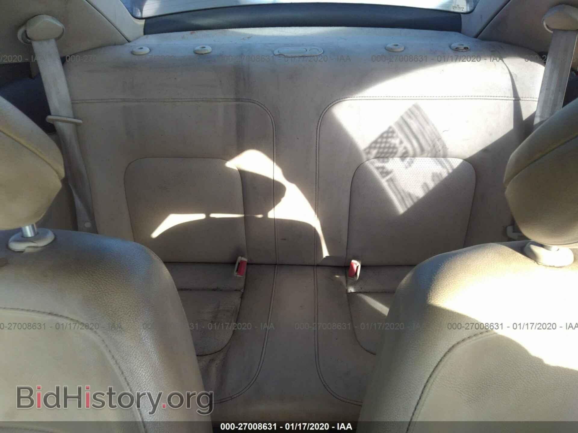 2000 VOLKSWAGEN NEW BEETLE - VIN: 3VWCA21C1YM493112 - Фото 8