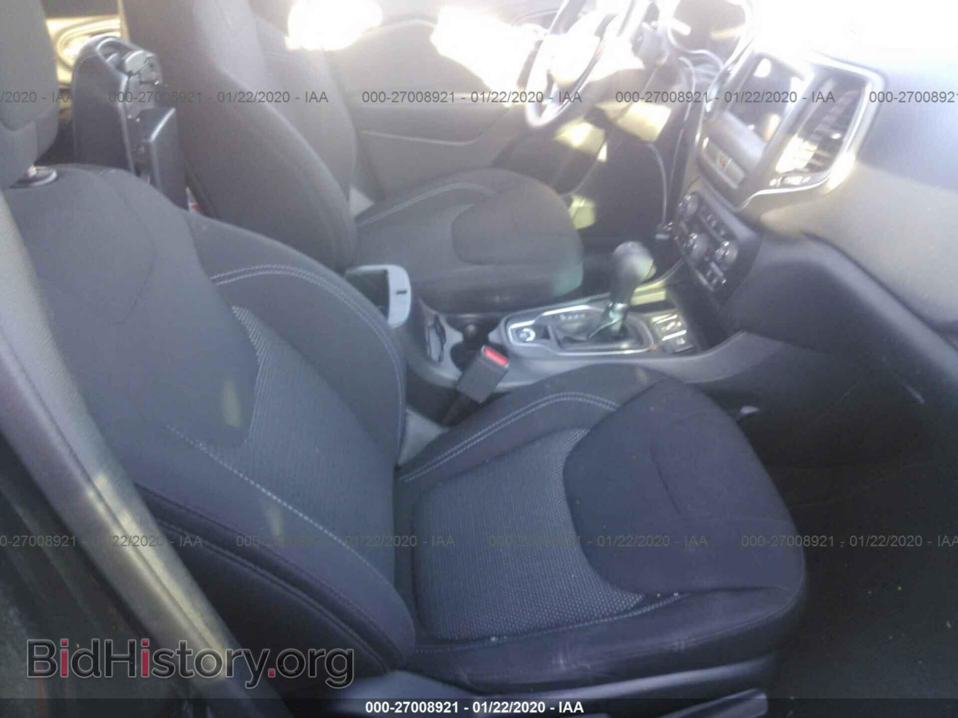 2019 JEEP CHEROKEE - VIN: 1C4PJLCB7KD262037 - Photo 5