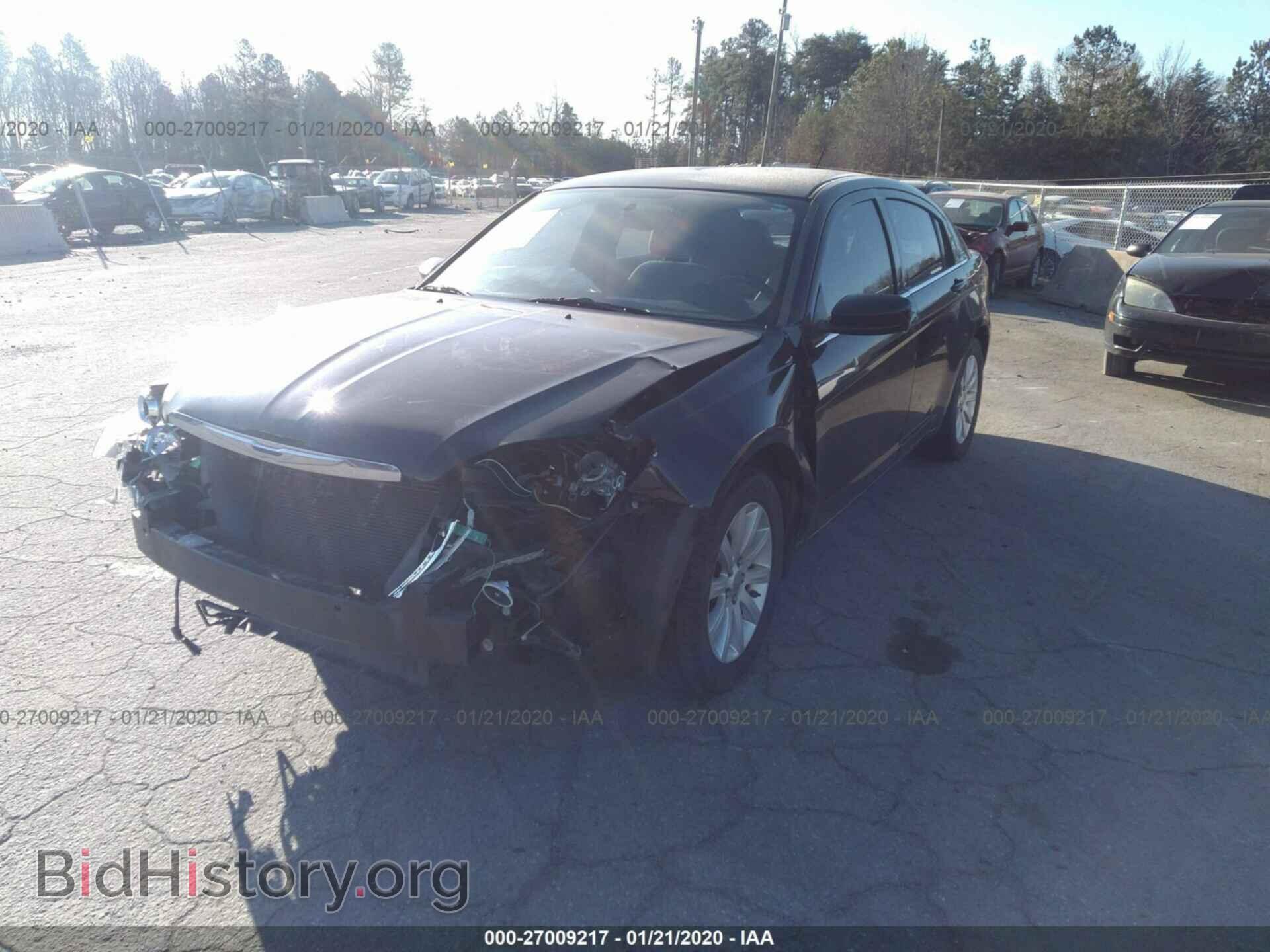 2014 CHRYSLER 200 - VIN: 1C3CCBBB3EN186162 - Фото 2