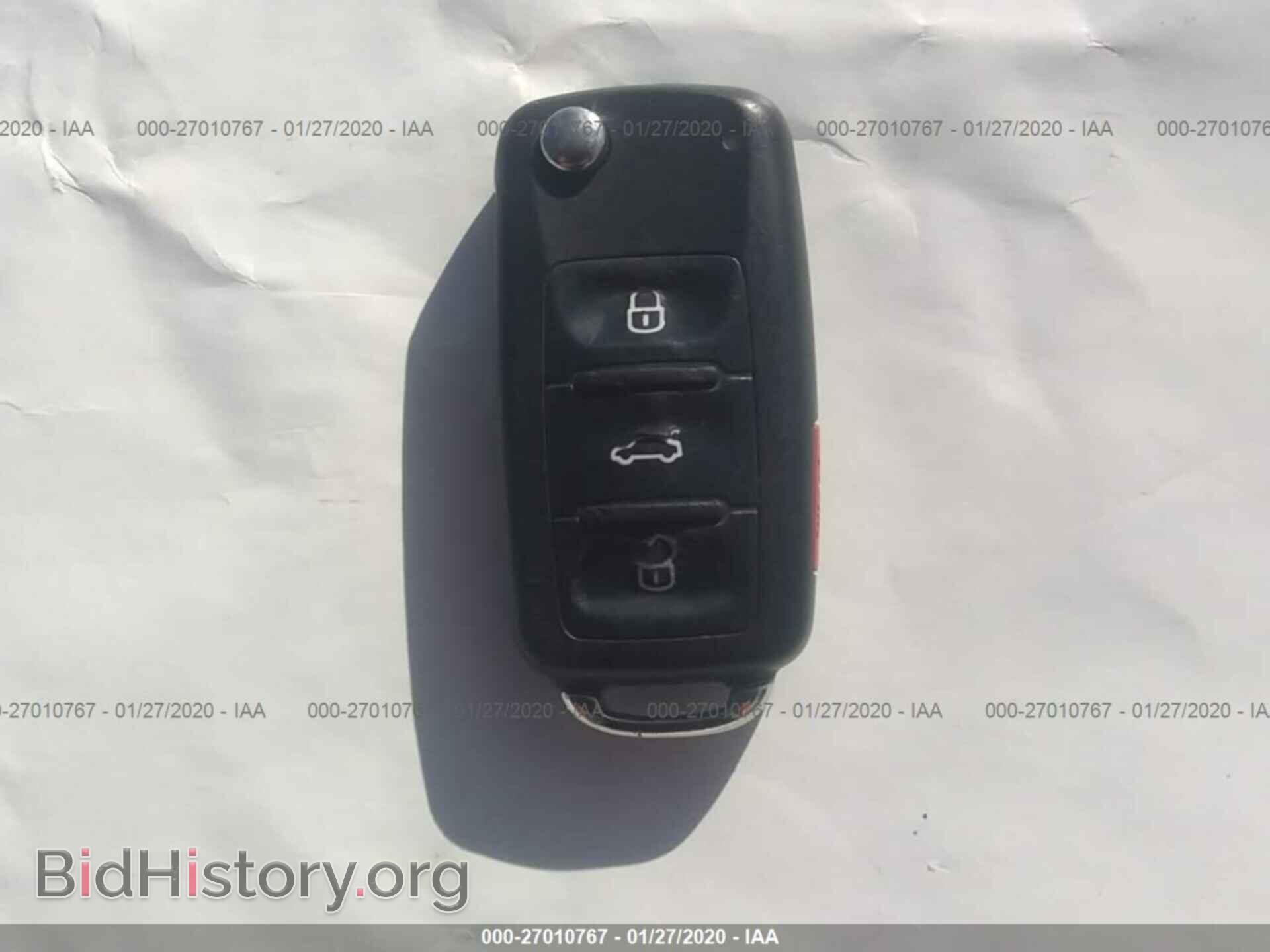 2014 VOLKSWAGEN BEETLE - VIN: 3VWF17AT6EM637727 - Фото 11