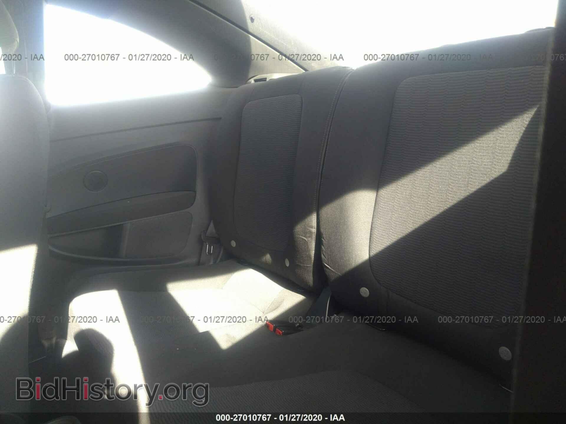 2014 VOLKSWAGEN BEETLE - VIN: 3VWF17AT6EM637727 - Фото 8