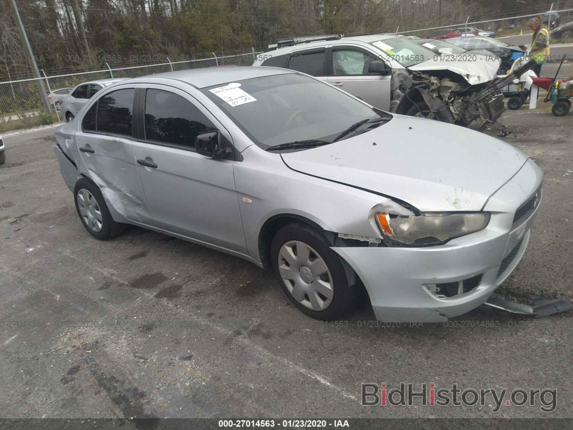 Photo JA3AU16U29U011868 - MITSUBISHI LANCER 2009