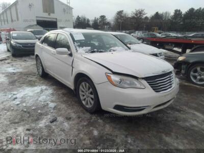 2011 Chrysler 200 Touring, белый — VIN 1C3BC1FG5BN522384, IAAI