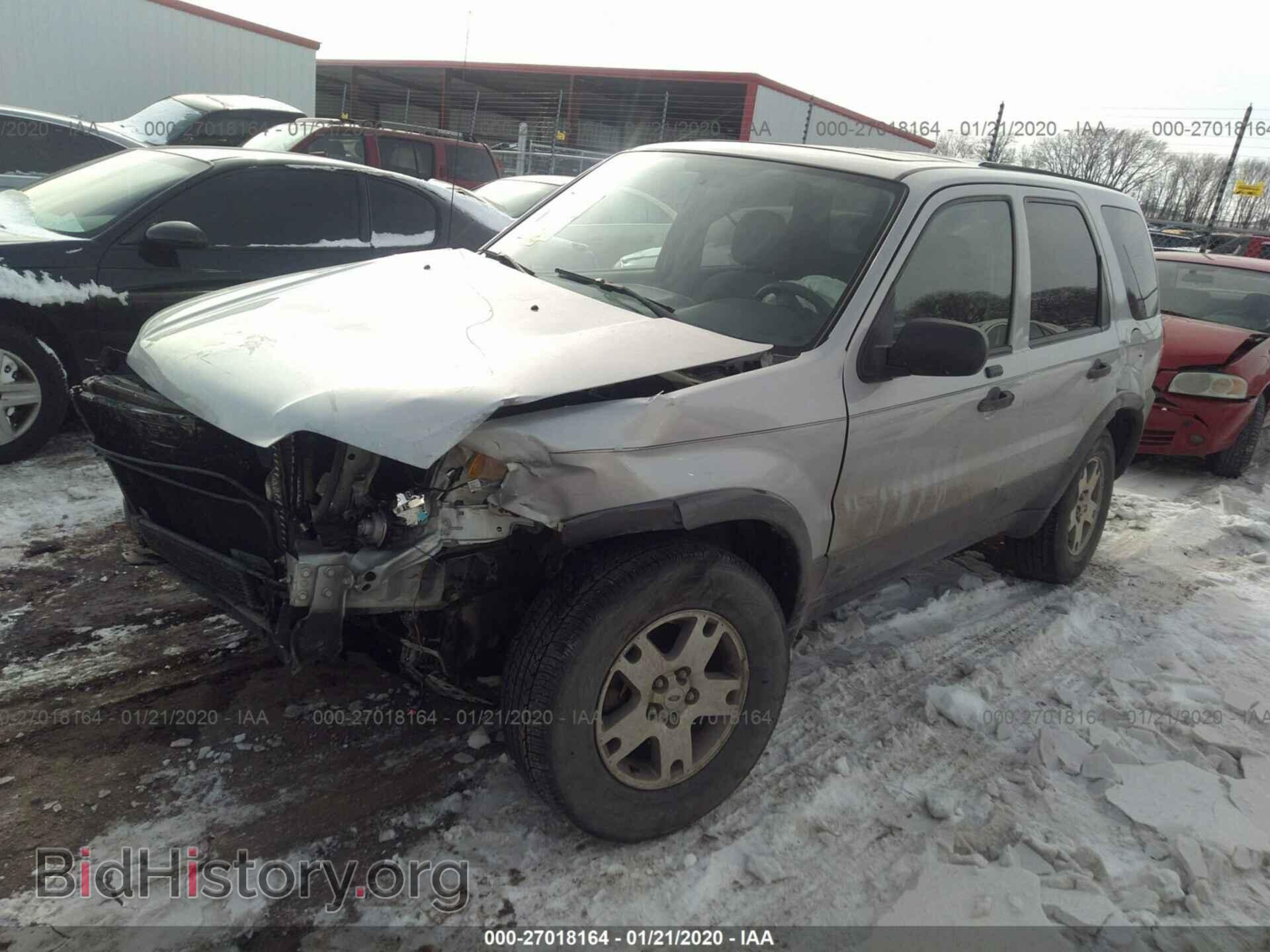 2005 FORD ESCAPE - VIN: 1FMYU93115KB41313 - Фото 2