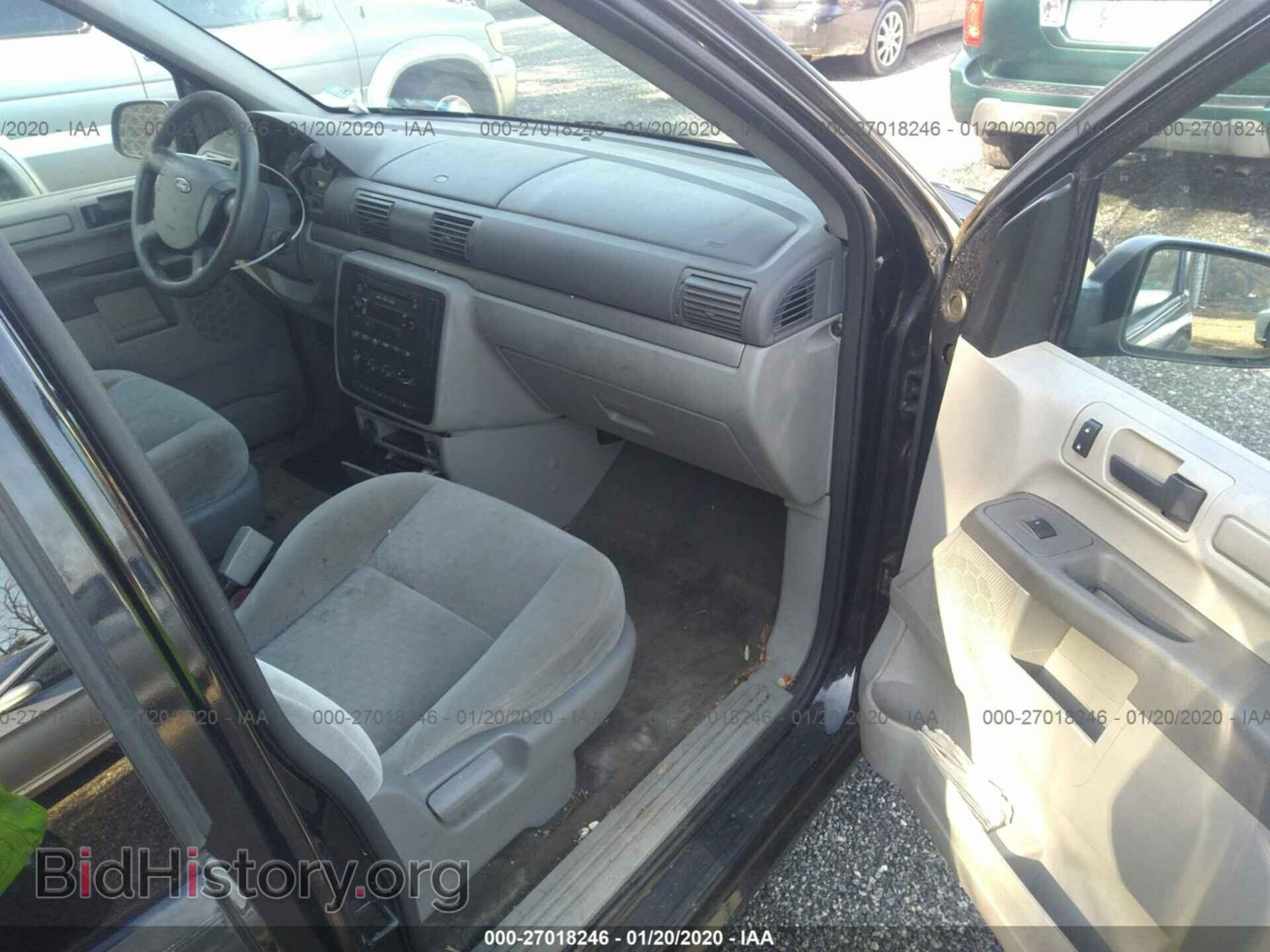 2006 FORD FREESTAR - VIN: 2FMDA516X6BA23173 - Фото 5