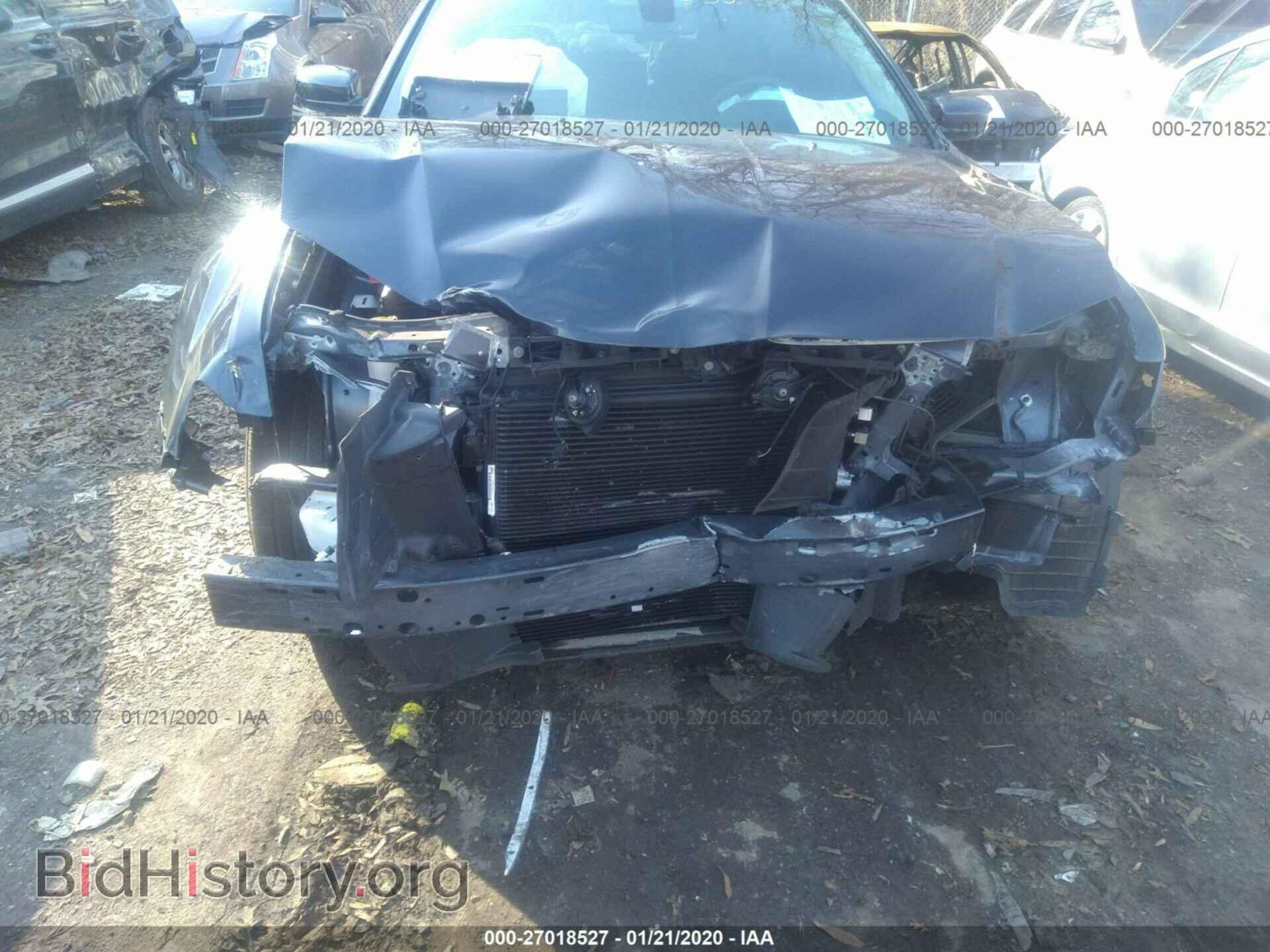 2018 CHRYSLER 300 - VIN: 2C3CCAAG6JH338350 - Фото 6